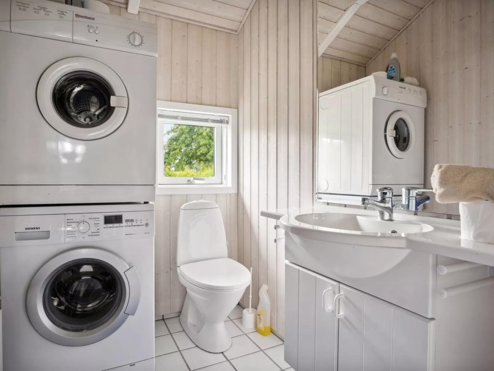 "Nahele" - 150m from the sea-Dedans