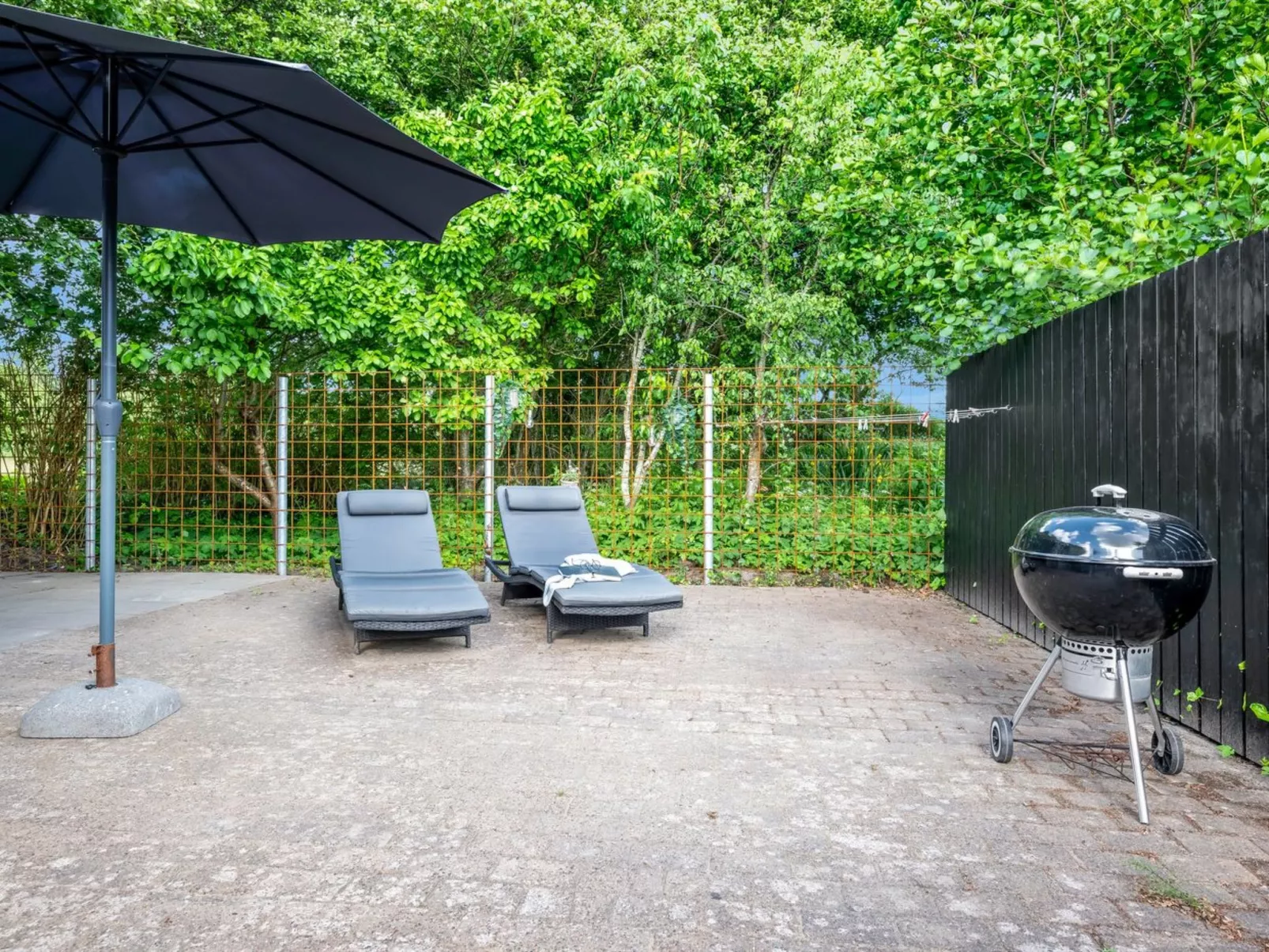 "Eino" - 150m from the sea-Draußen