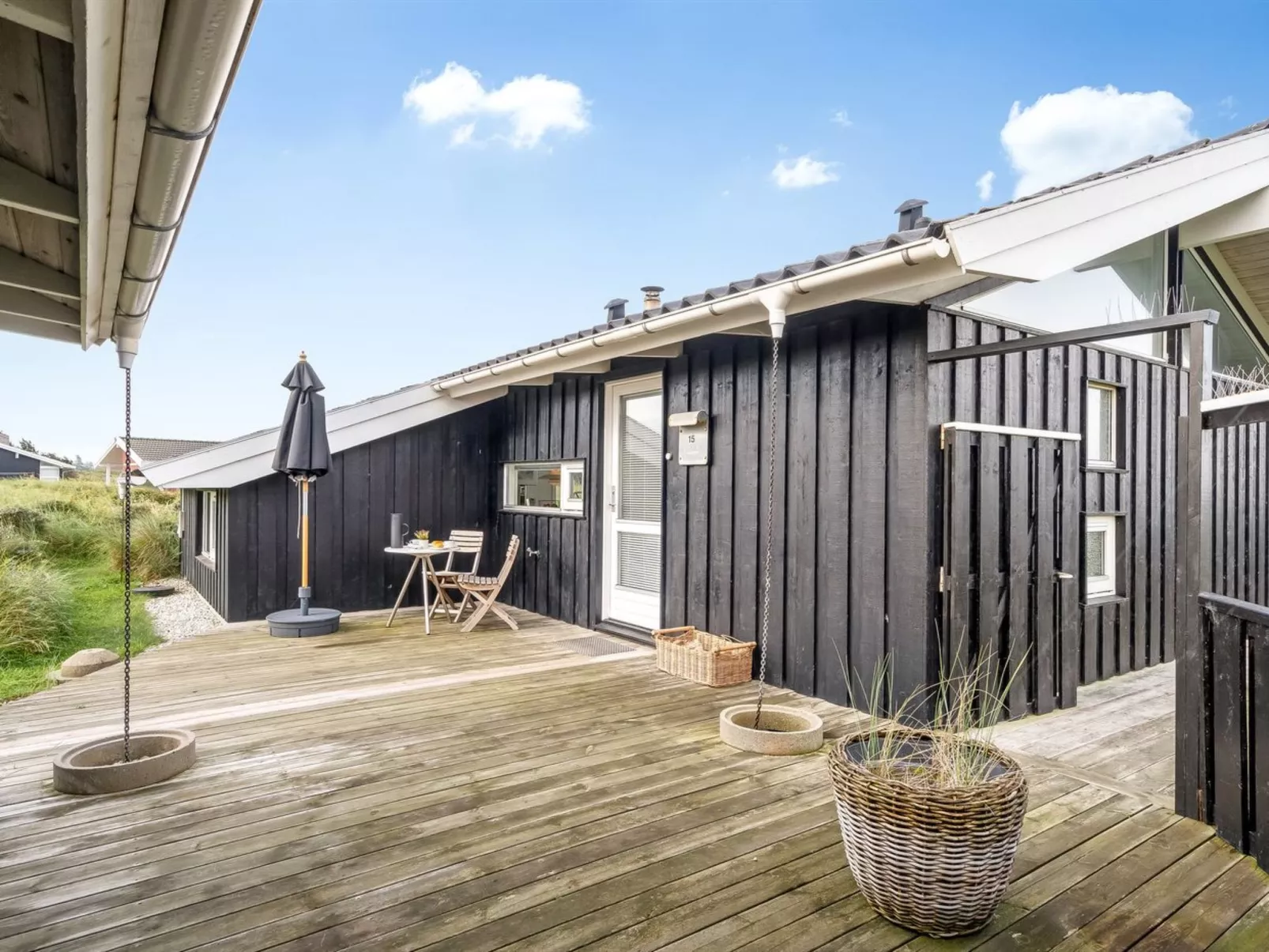 "Nuka" - 400m from the sea-Dehors