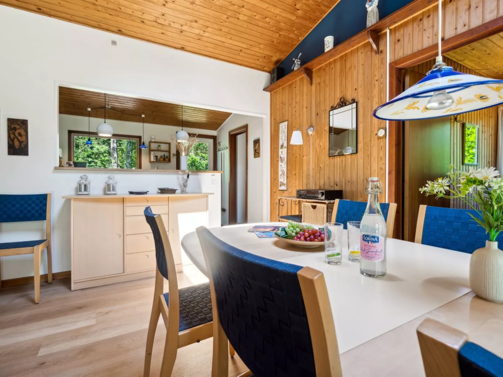 "Gullmaj" - 200m from the sea-Drinnen