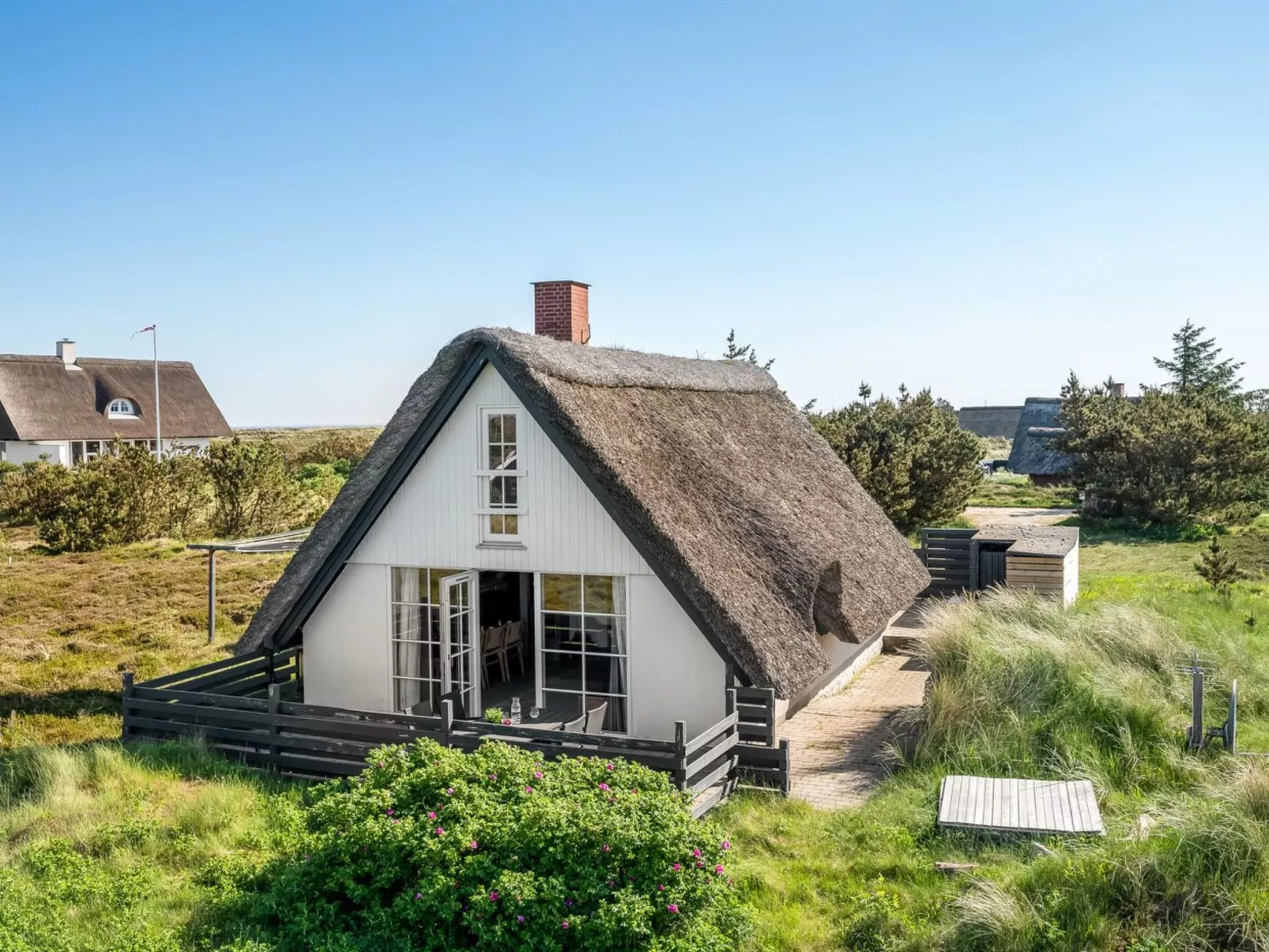 "Arlina" - 600m from the sea-Outside