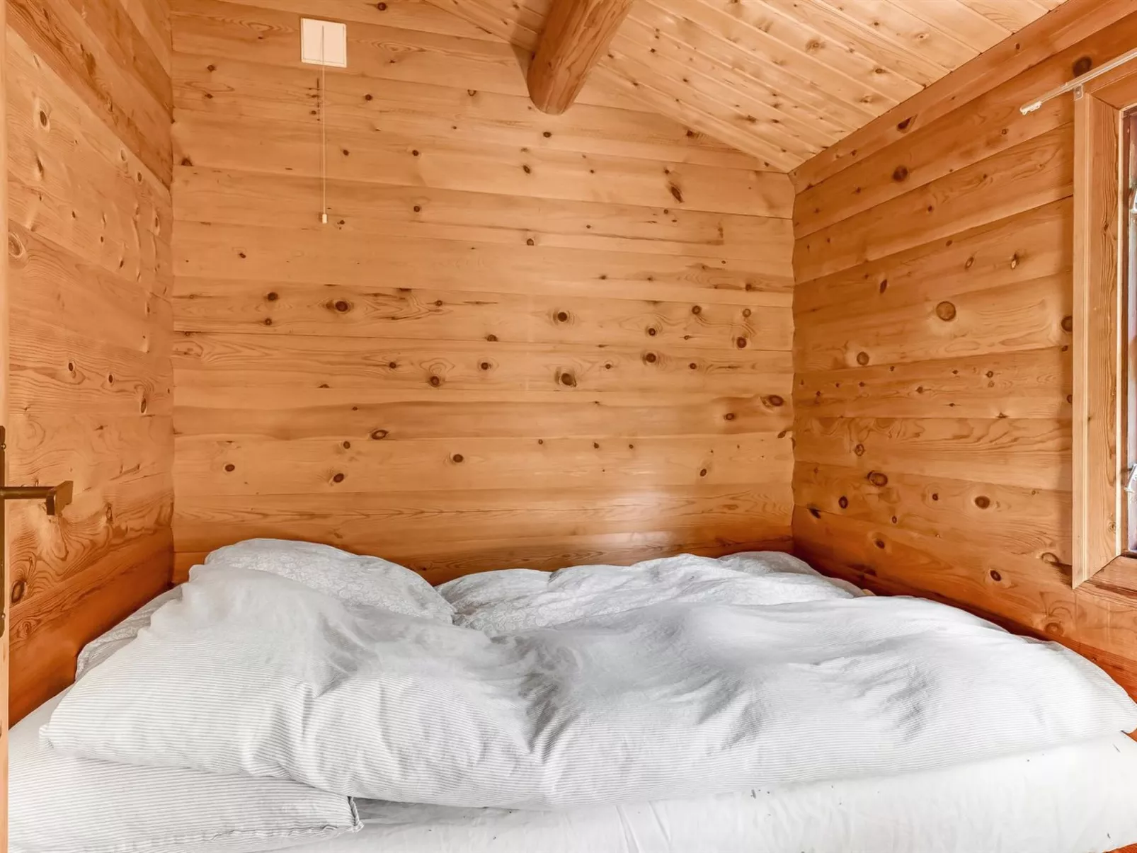 "Juho" - 700m from the sea-Drinnen