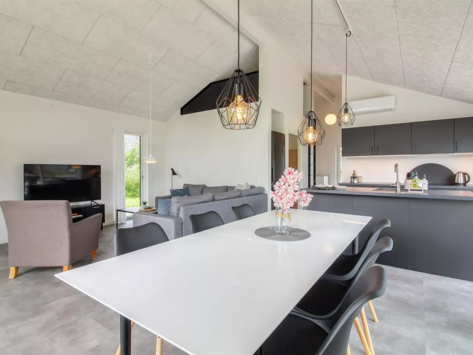 "Holke" - 600m from the sea-Drinnen