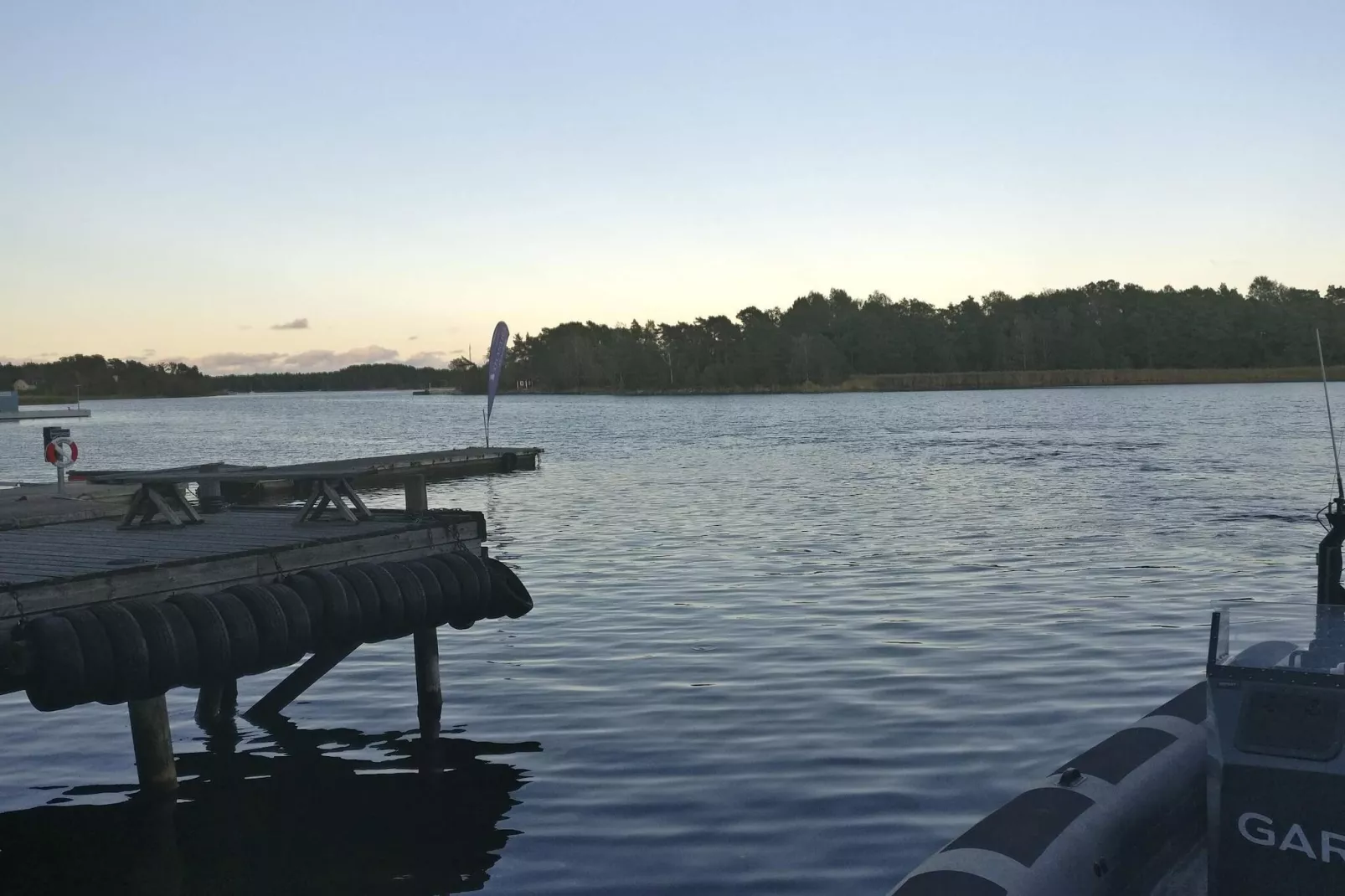 4 etoiles maison de vacances a VÄRMDÖ-Vue sur l'eau