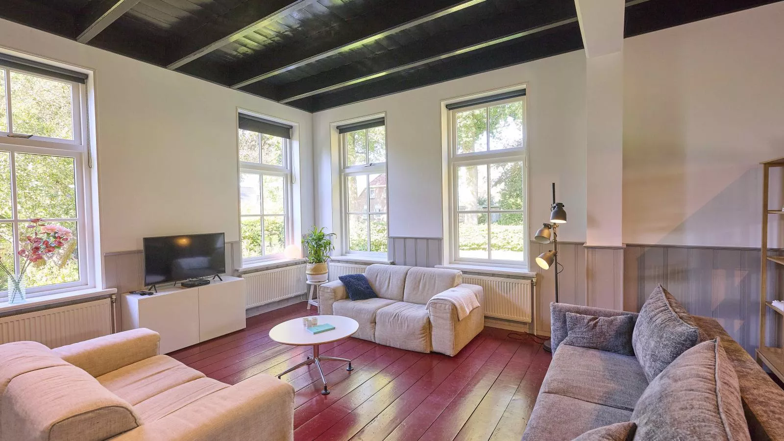 T Voorhuis Kolderveen-Living room