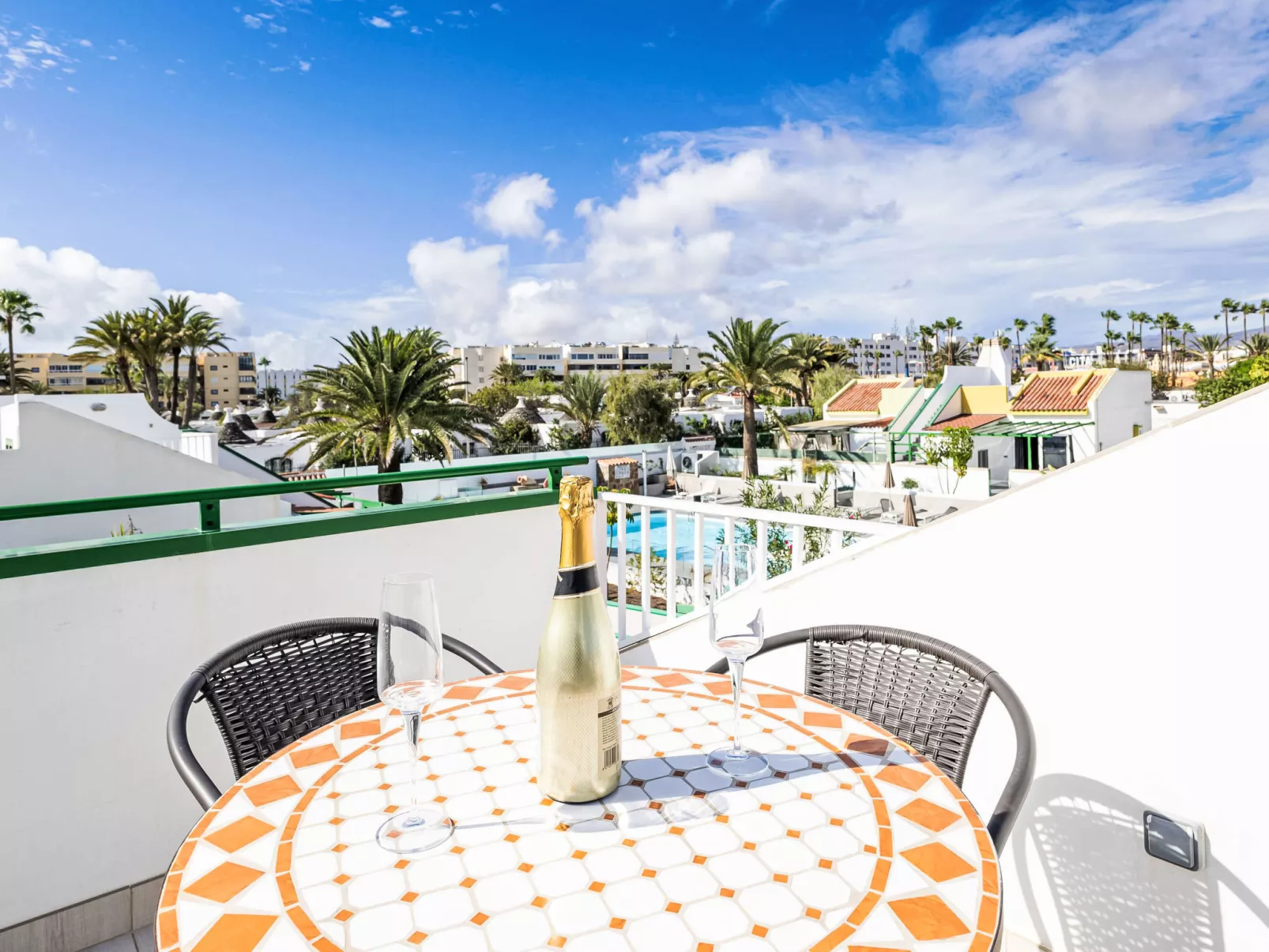 Casa Amarilla Begoña-Dehors