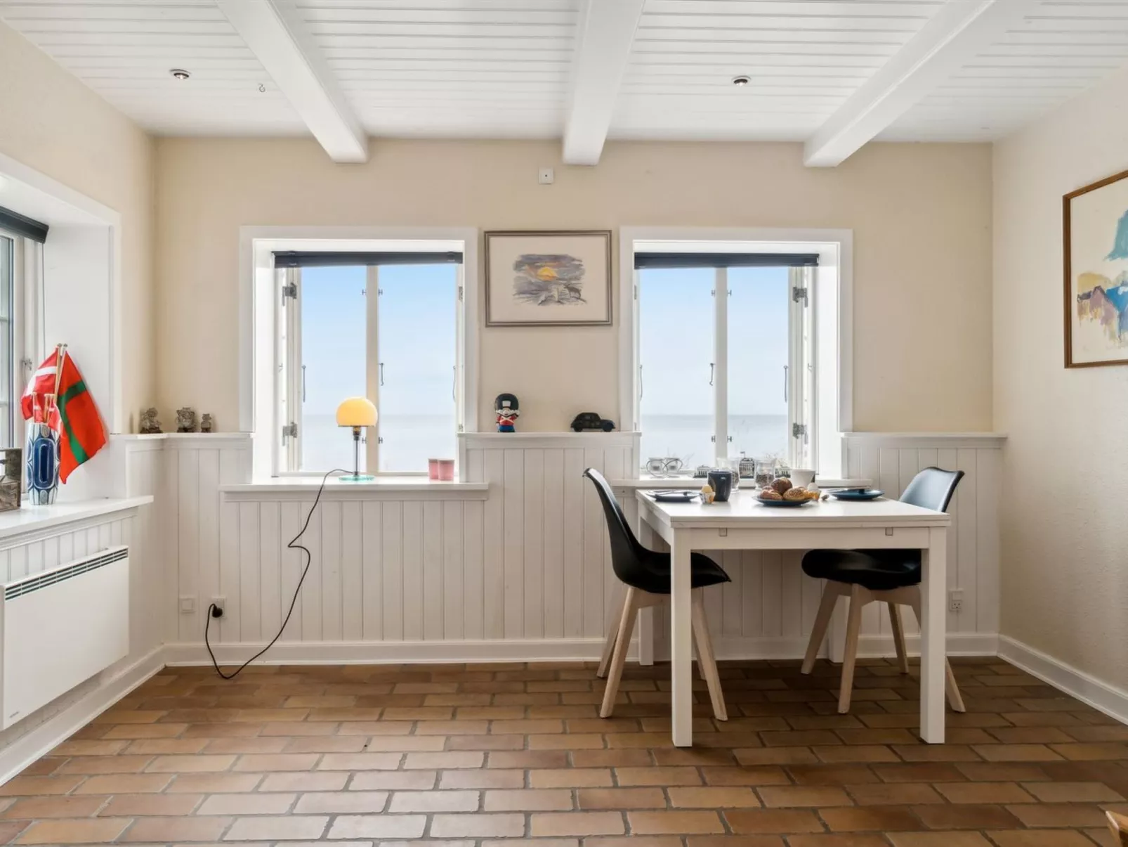 "Malila" - 15m from the sea-Inside