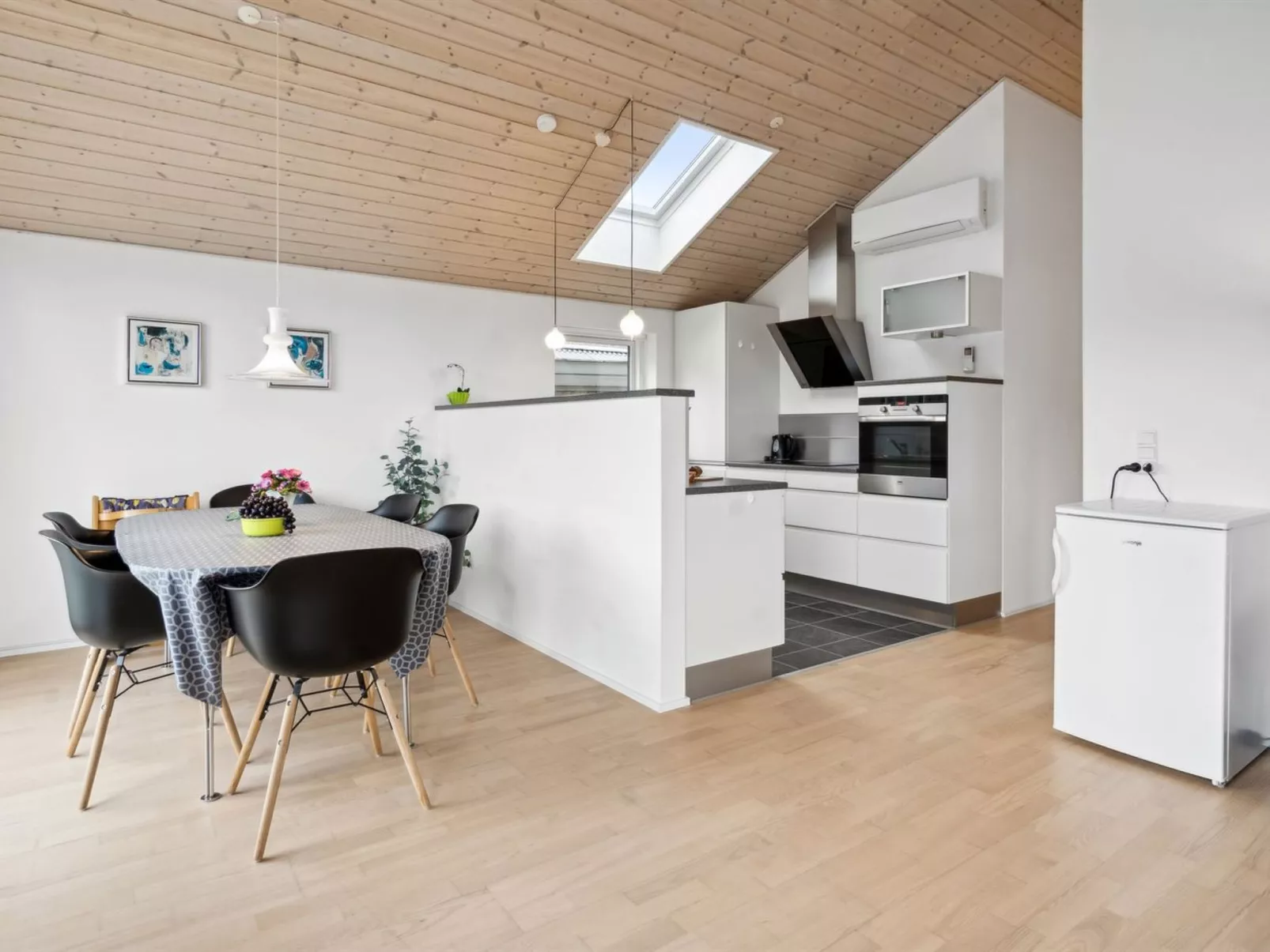 "Lio" - 200m from the sea-Drinnen