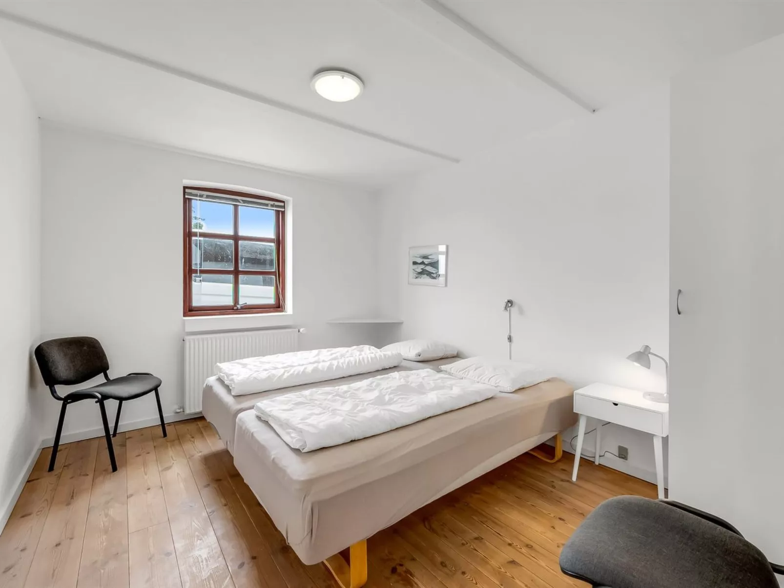 "Darleen" - 850m to the fjord-Drinnen