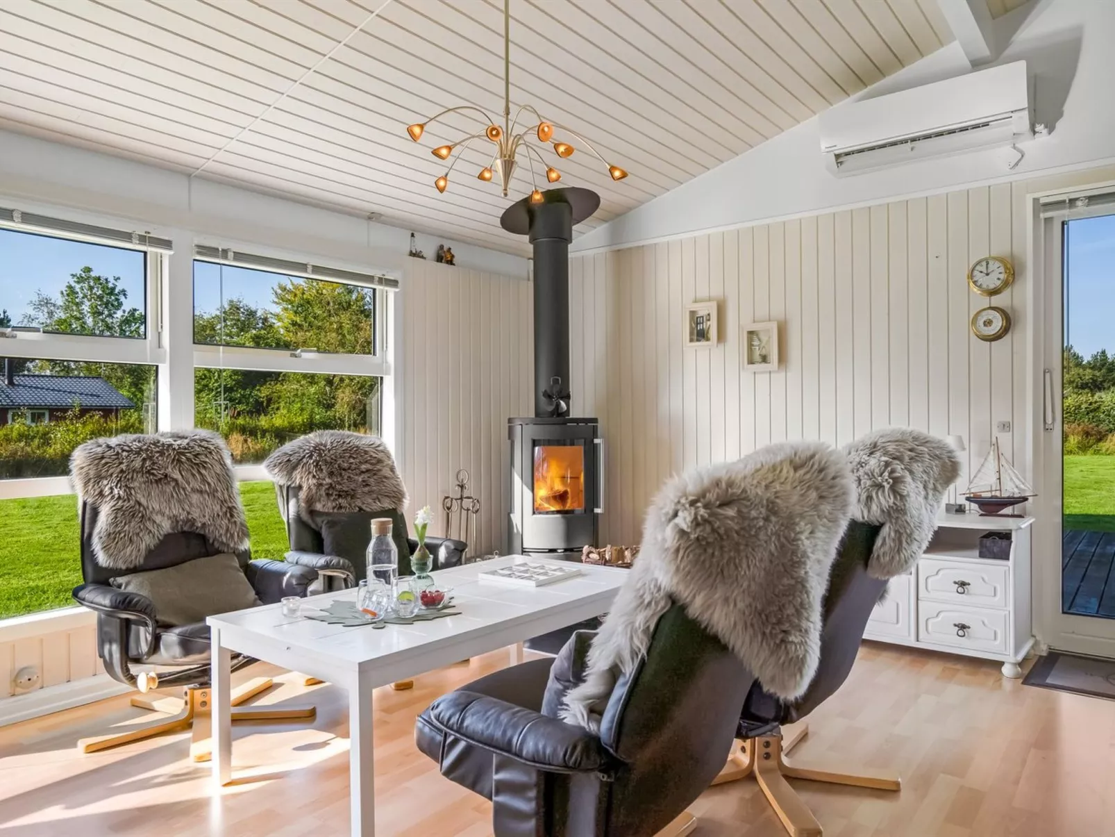 "Galmand" -  from the sea-Dedans