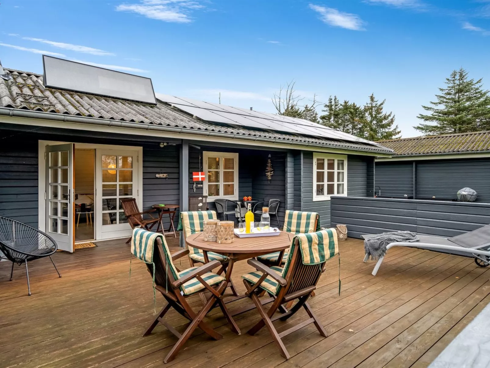 "Tammo" - 1.1km from the sea-Dehors