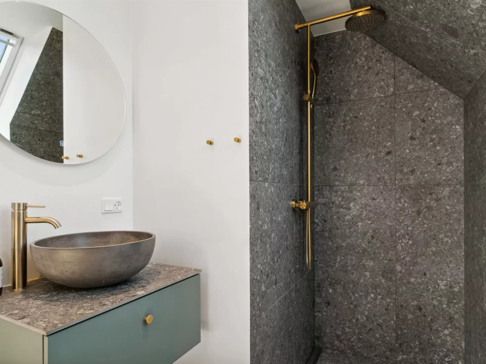 "Elmeri" - 200m from the sea-Drinnen