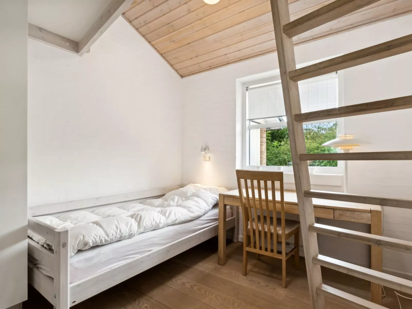 "Agneta" - 150m from the sea-Inside