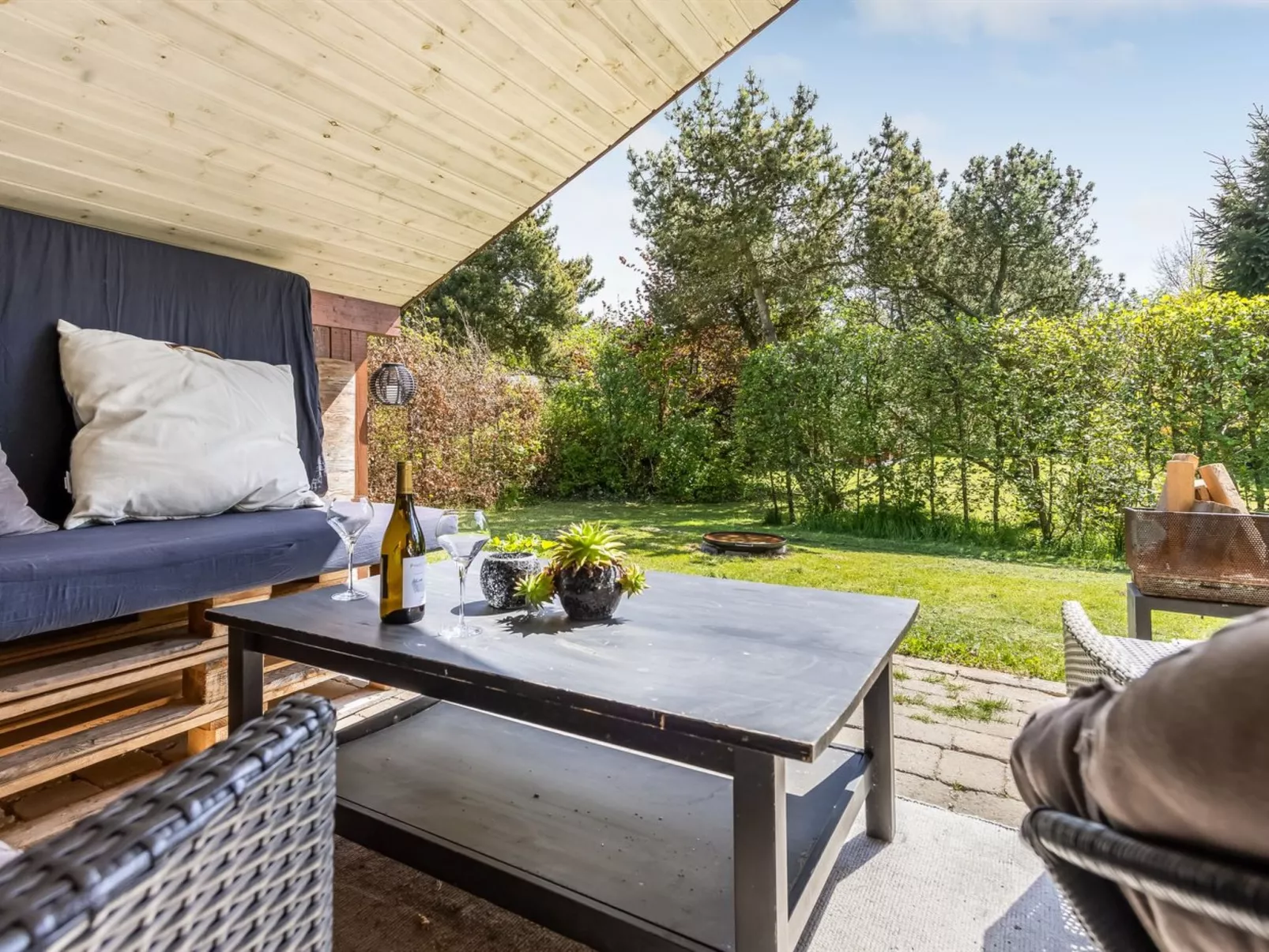 "Wyanet" - 600m from the sea-Outside