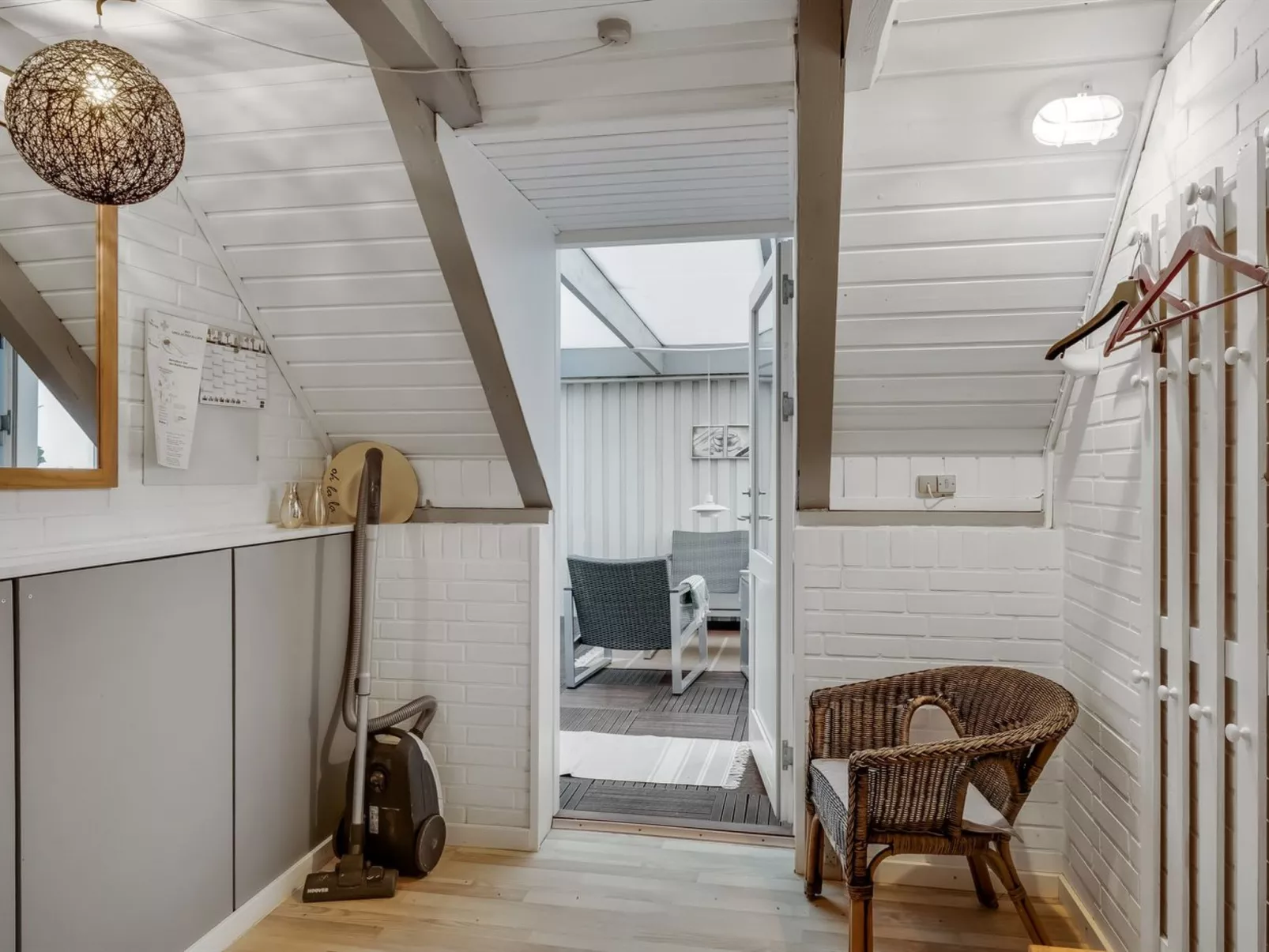 "Amina" - 50m from the sea-Inside