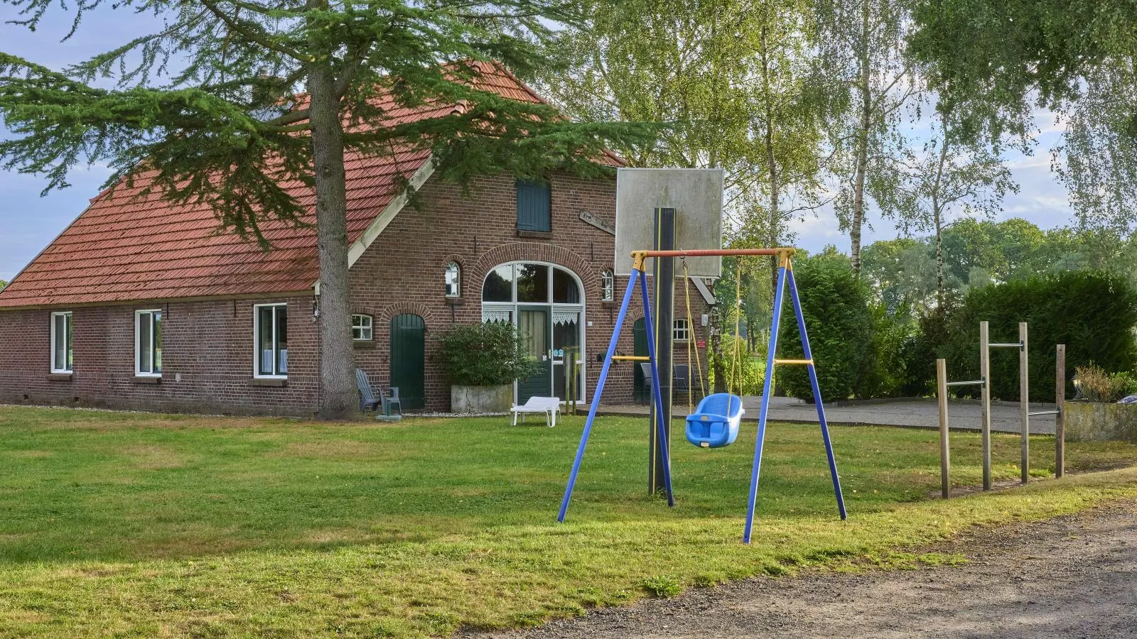 Erve Koeleman-Gardens in summer