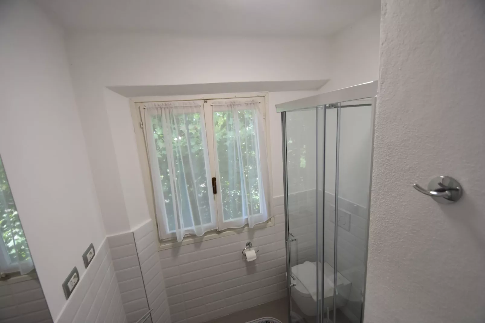 Nouvelle Belle Epoque-Bathroom