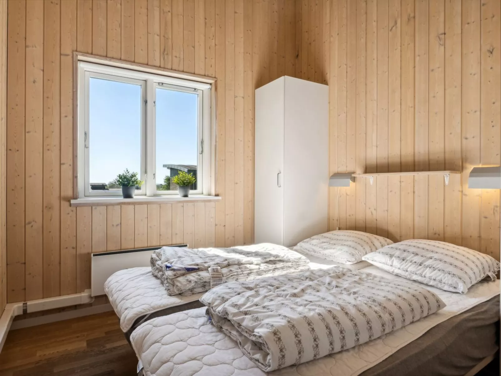 "Magga" - 520m from the sea-Inside