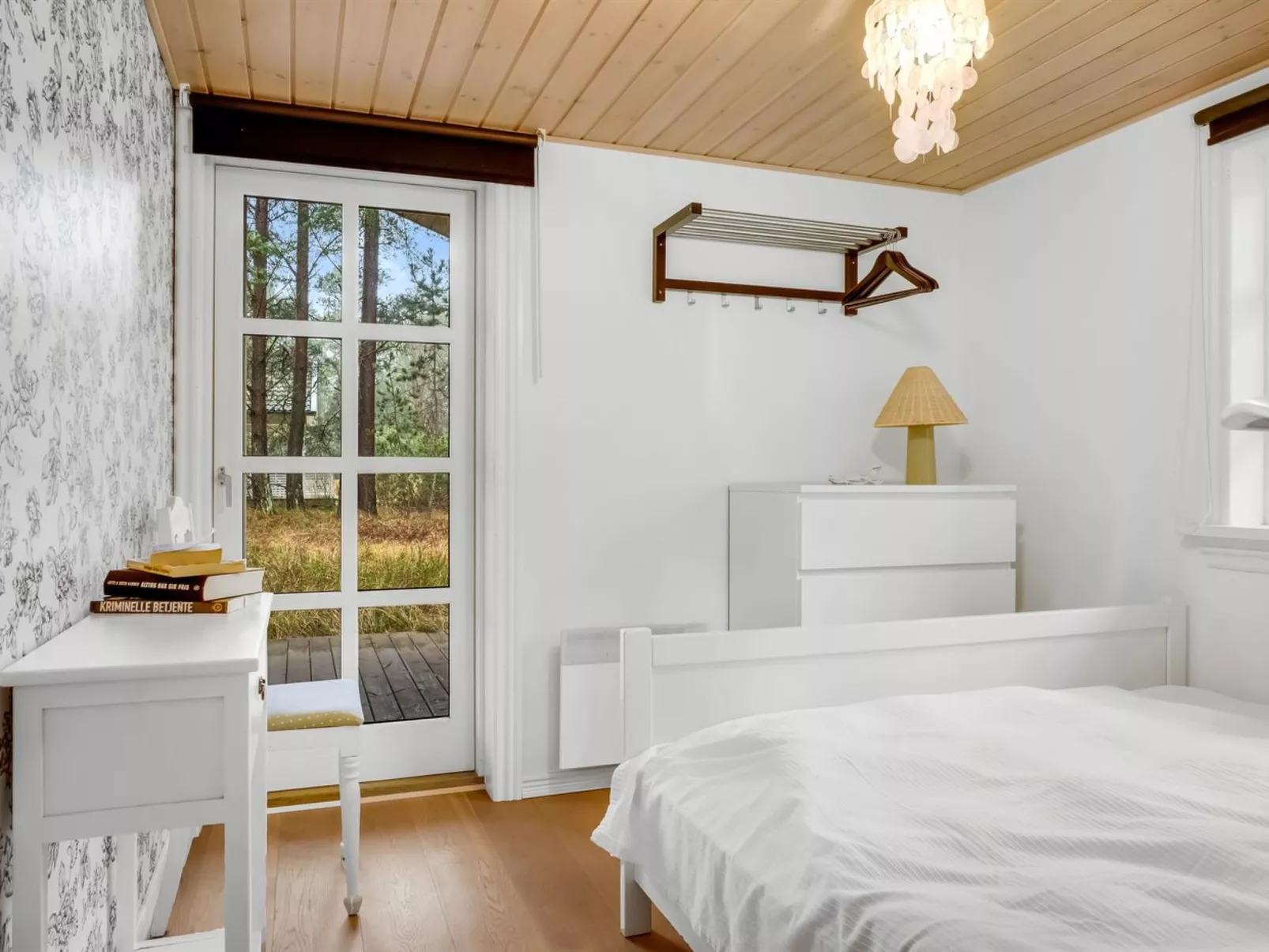 "Eikka" - 1km from the sea-Inside