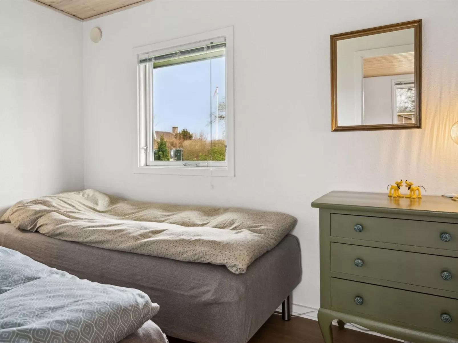 "Severine" - 650m from the sea-Inside