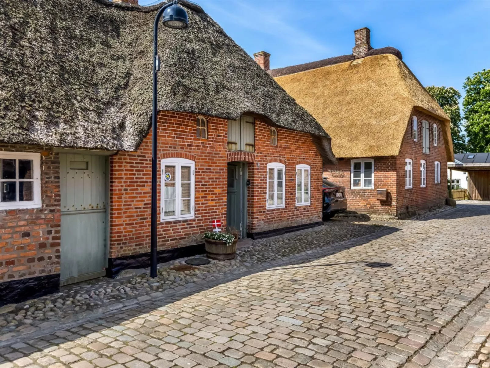 "Deik" - 25km from the sea-Draußen