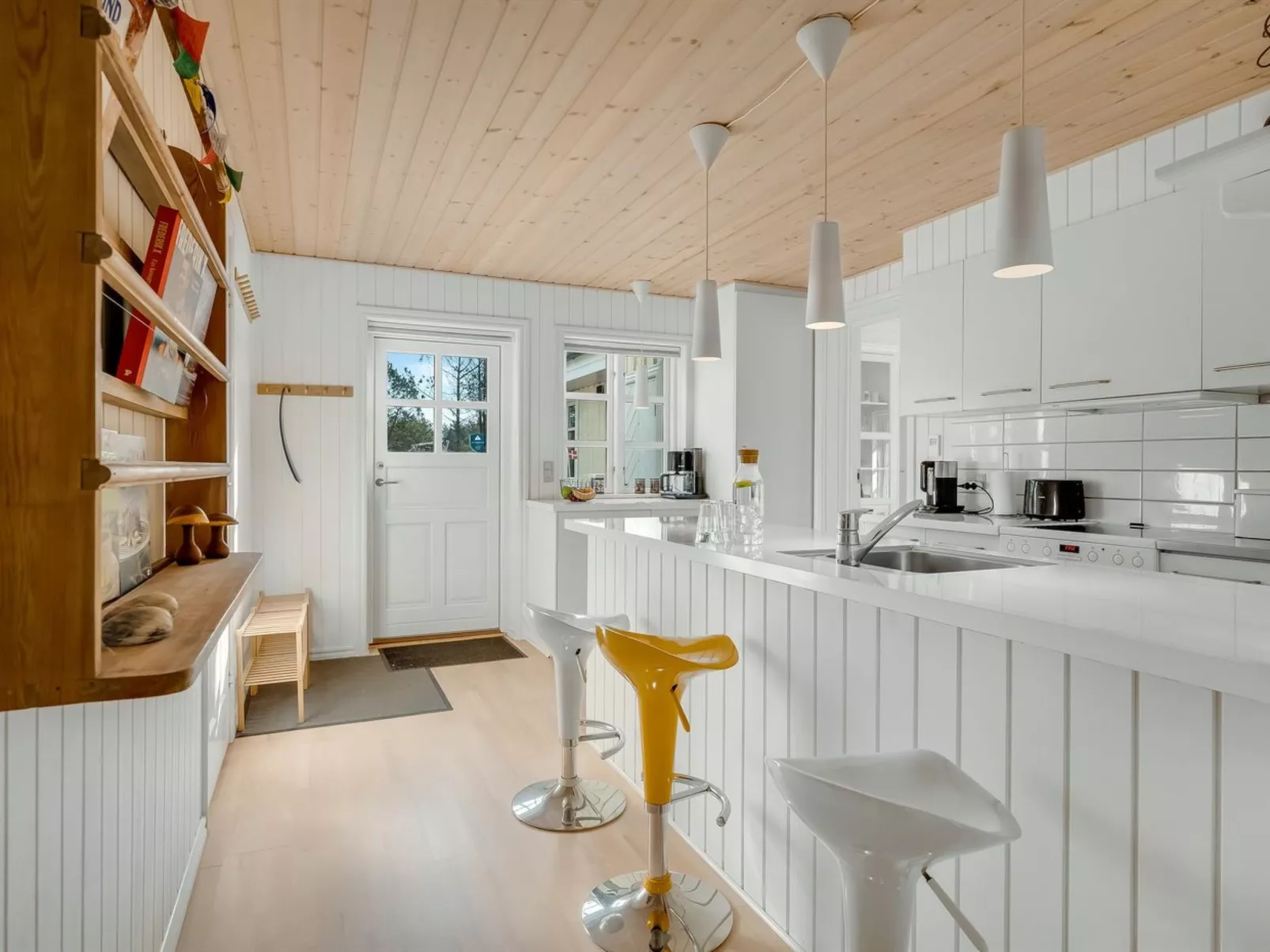 "Toska" - 3km from the sea-Inside