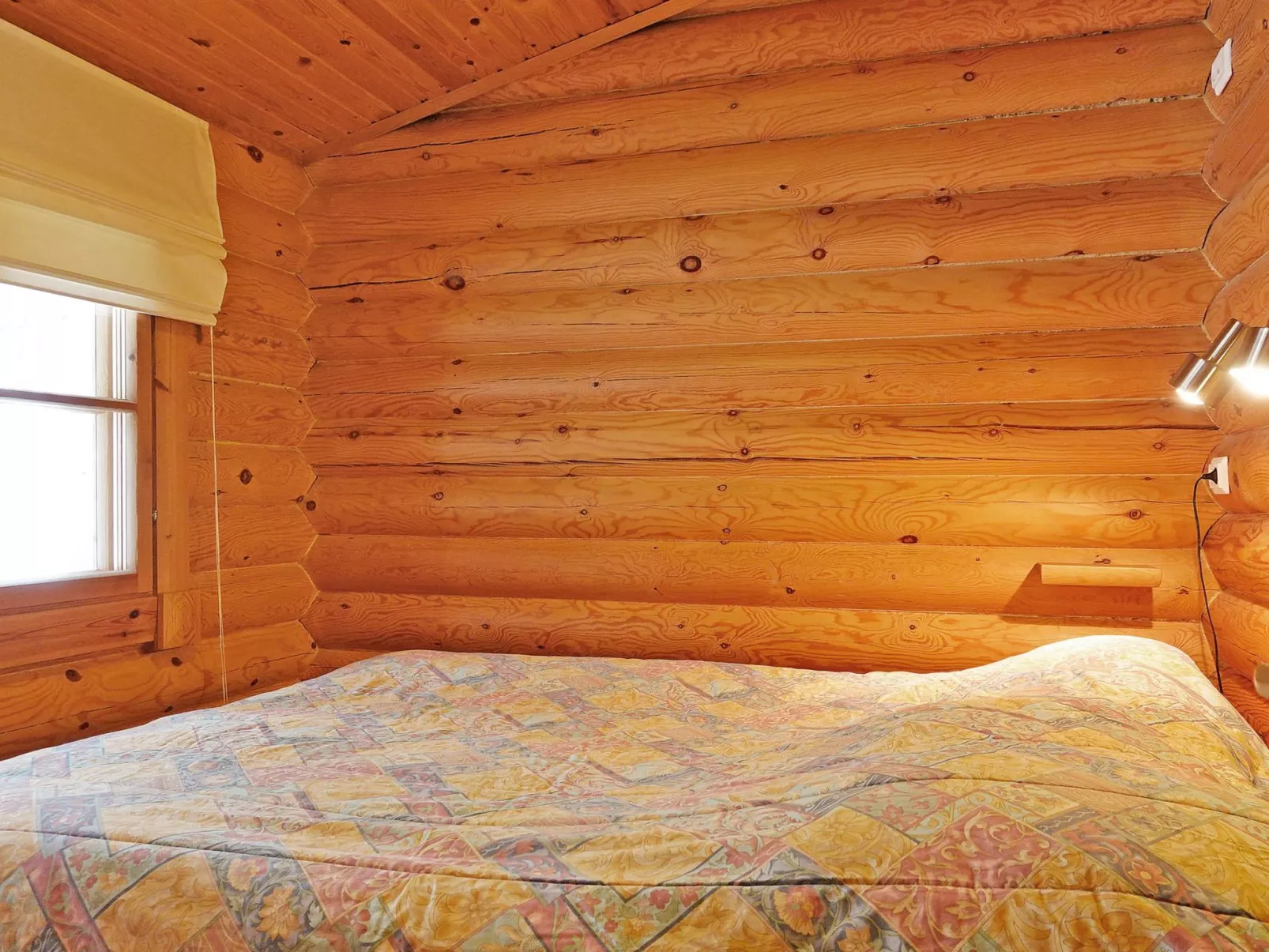 Sirkan ojus 1-Dedans