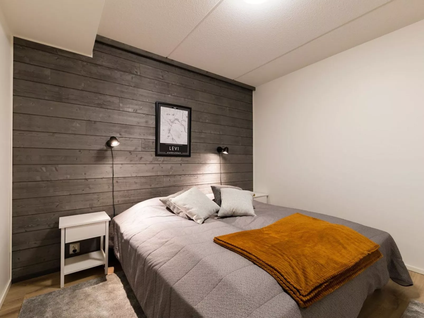 Skisuite 310-Drinnen