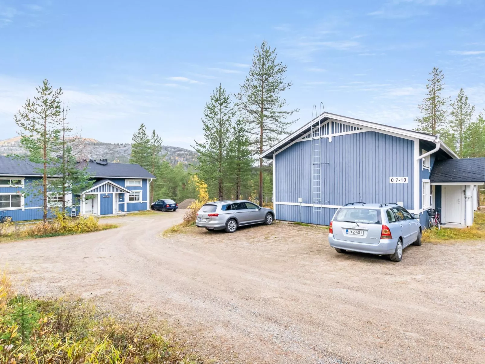 Oivanpyhä c 10-Dedans