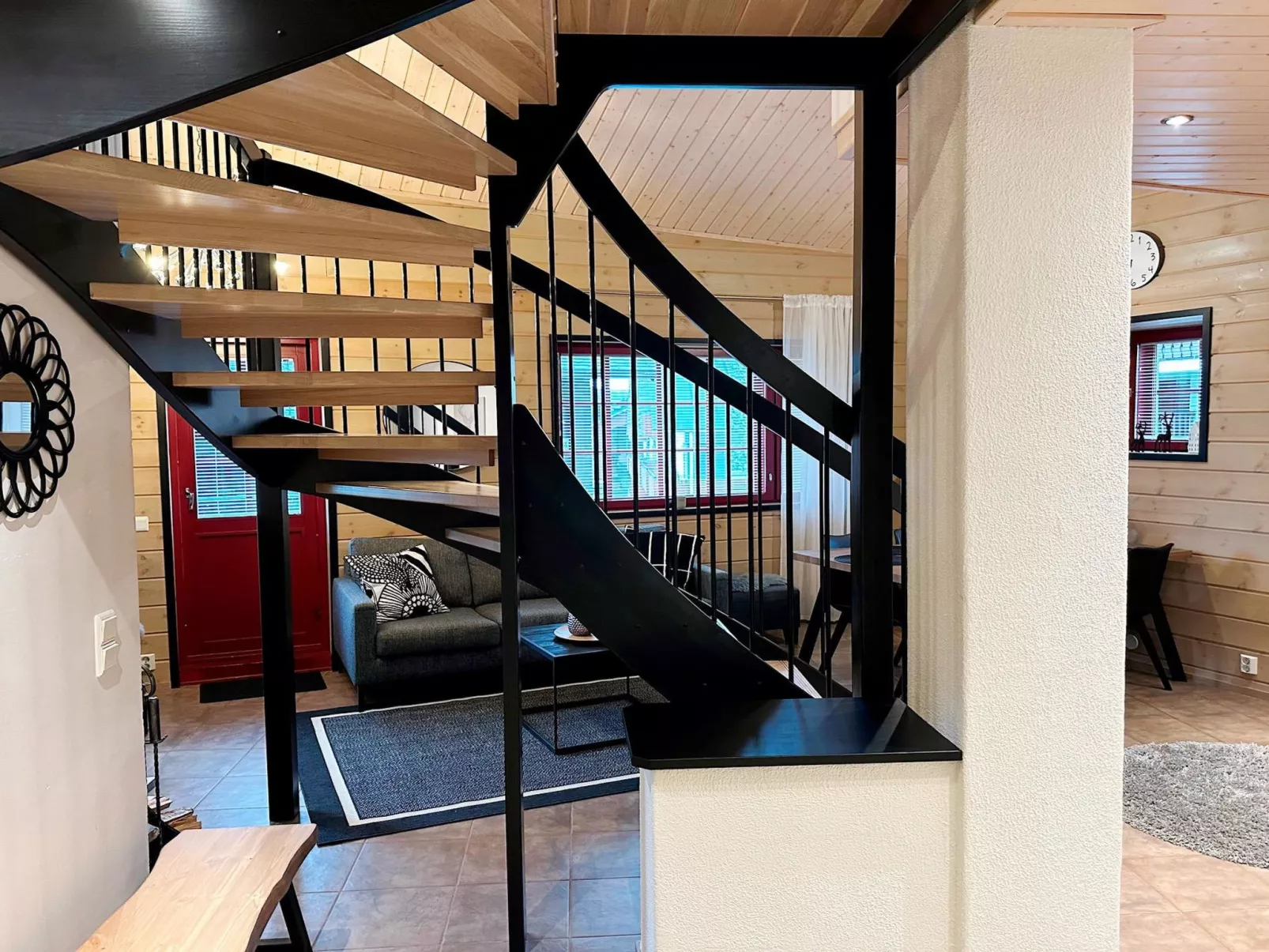 Levin otava 8-Drinnen