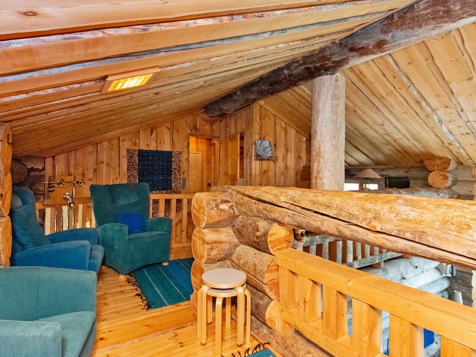 Saariselän waskooli a-Drinnen