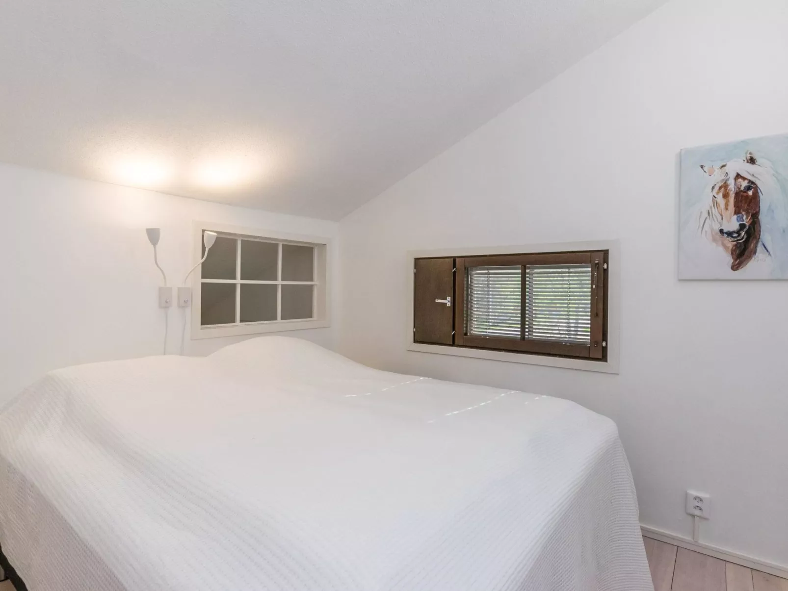 Saarihely a1-Drinnen