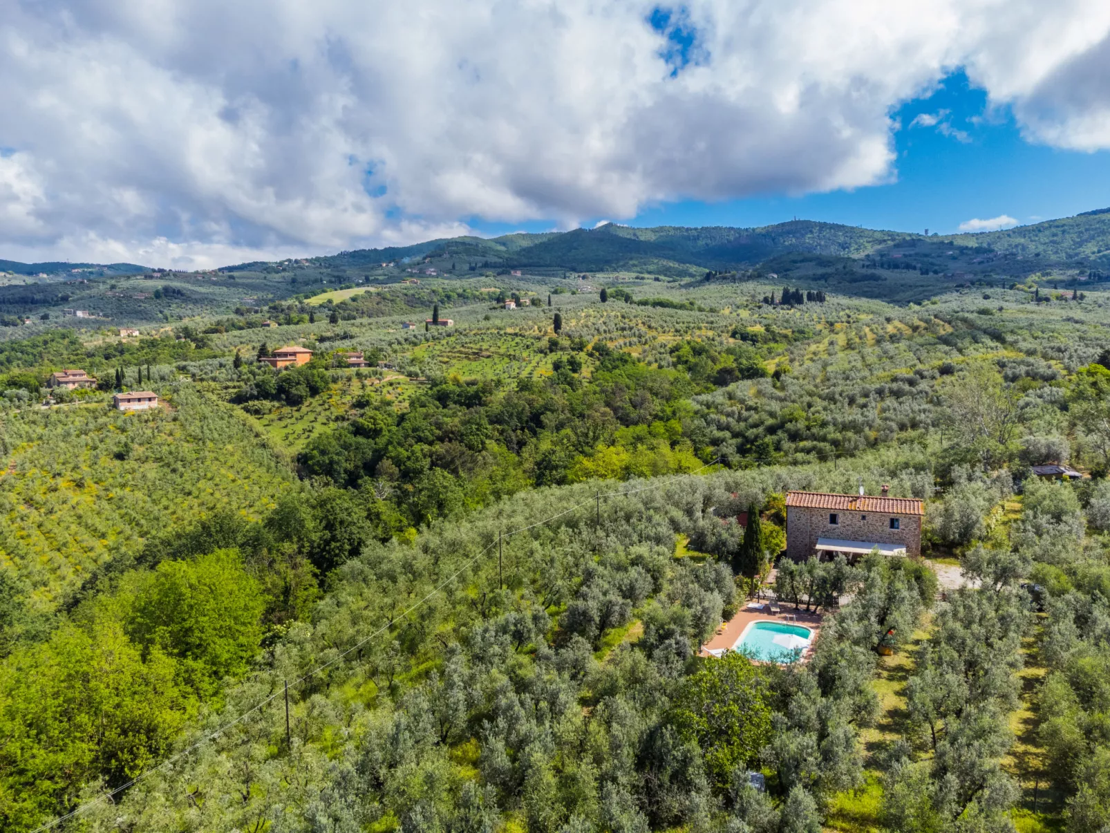 La Casina-Outside