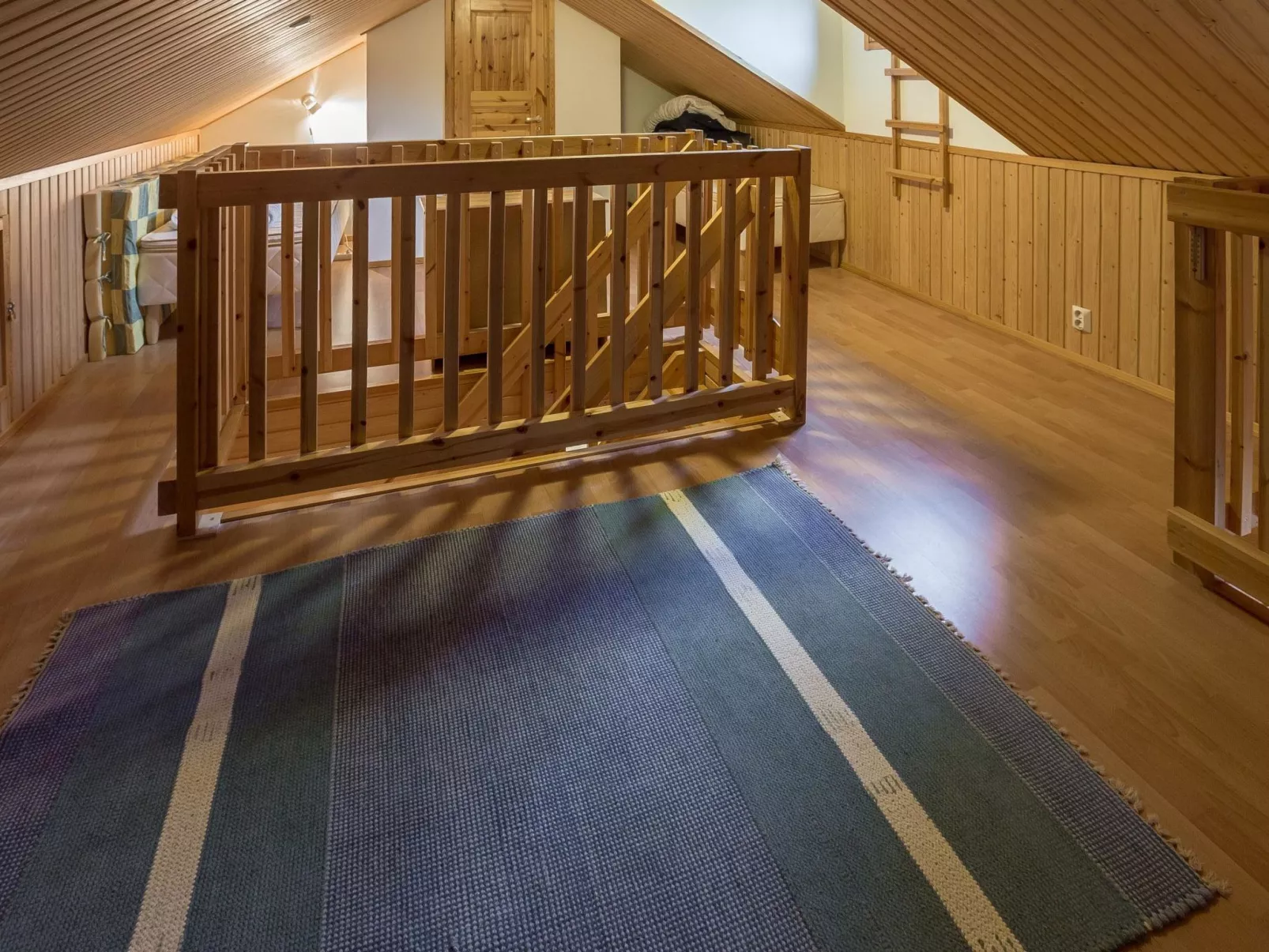 Kukasrakka a 4-Dedans