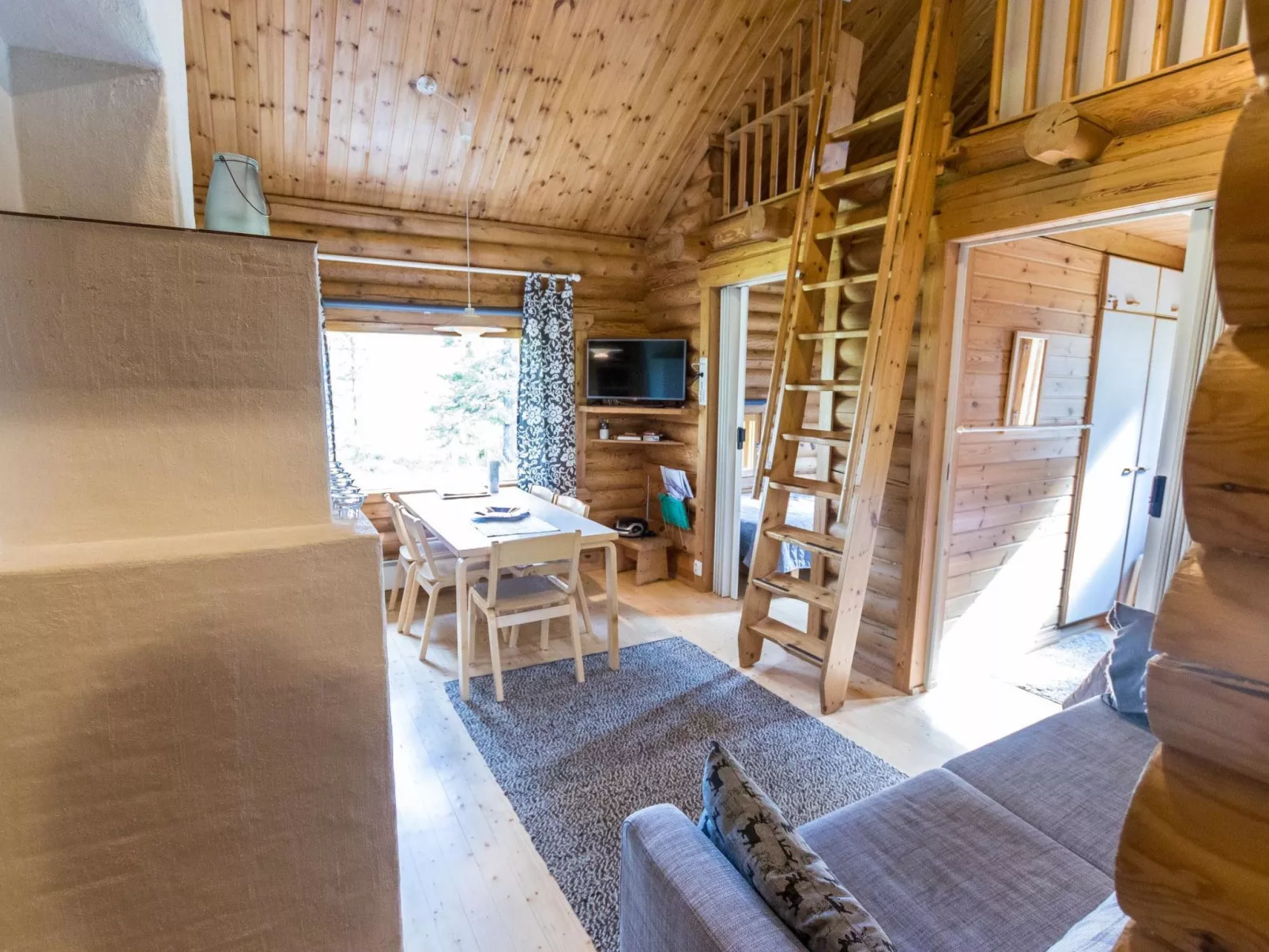 Ylläsmehto 2-Dedans