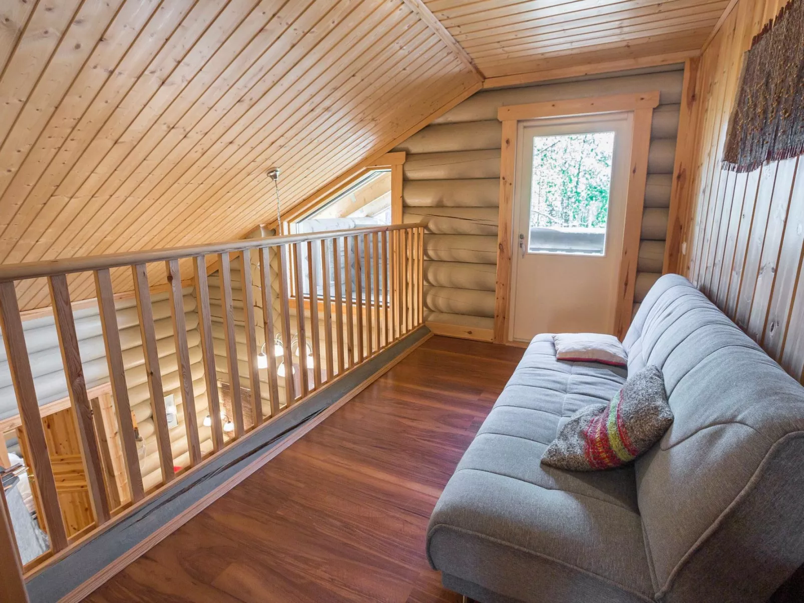 Ylläsmaisema 1-Drinnen