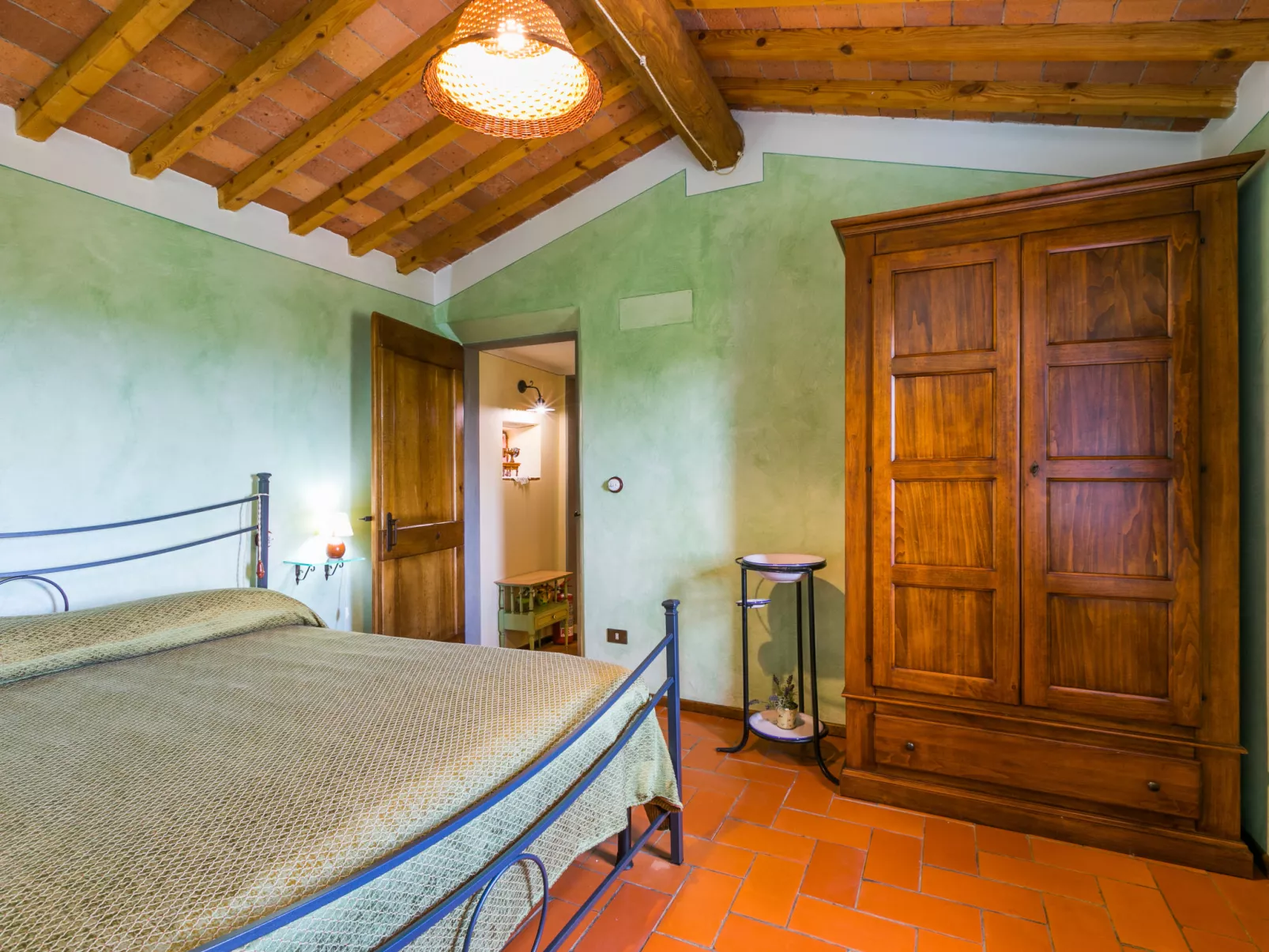 La Casina-Inside