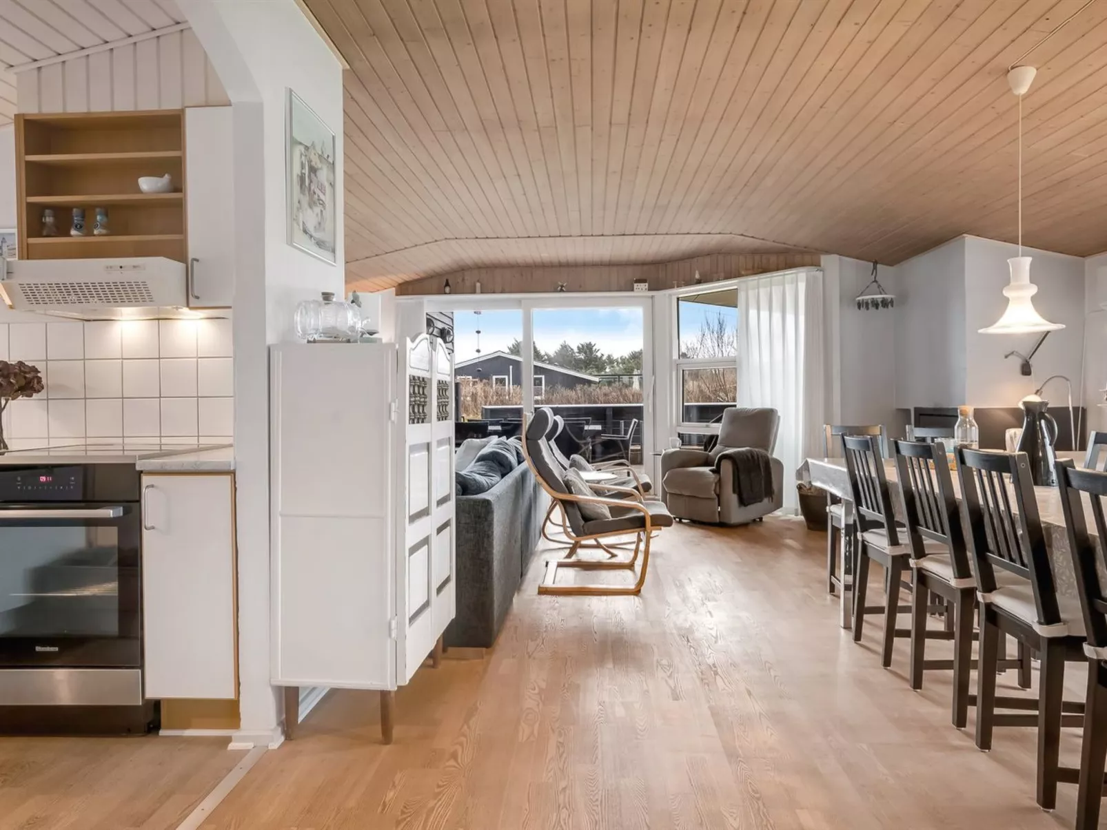 "Birla" - 900m from the sea-Drinnen