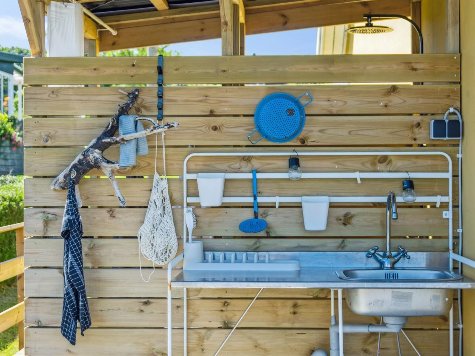 "Mari" - 150m from the sea-Outside