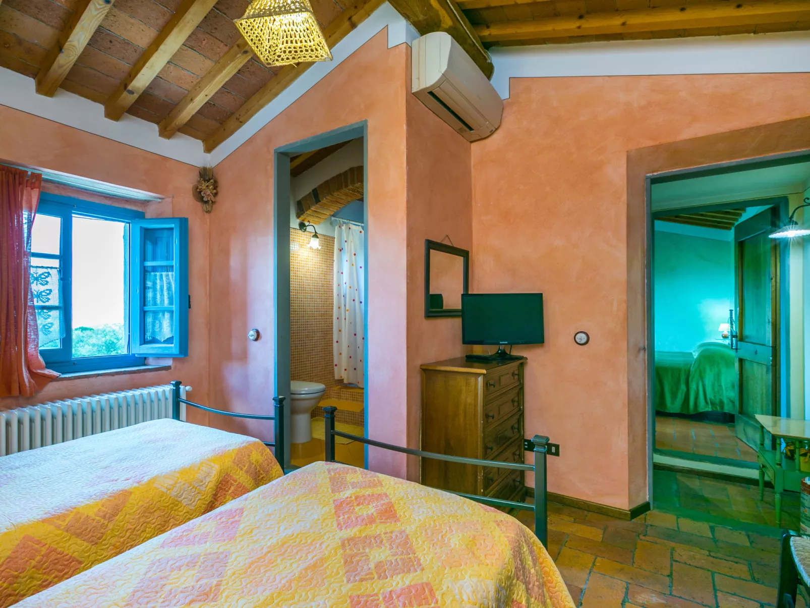 La Casina-Inside