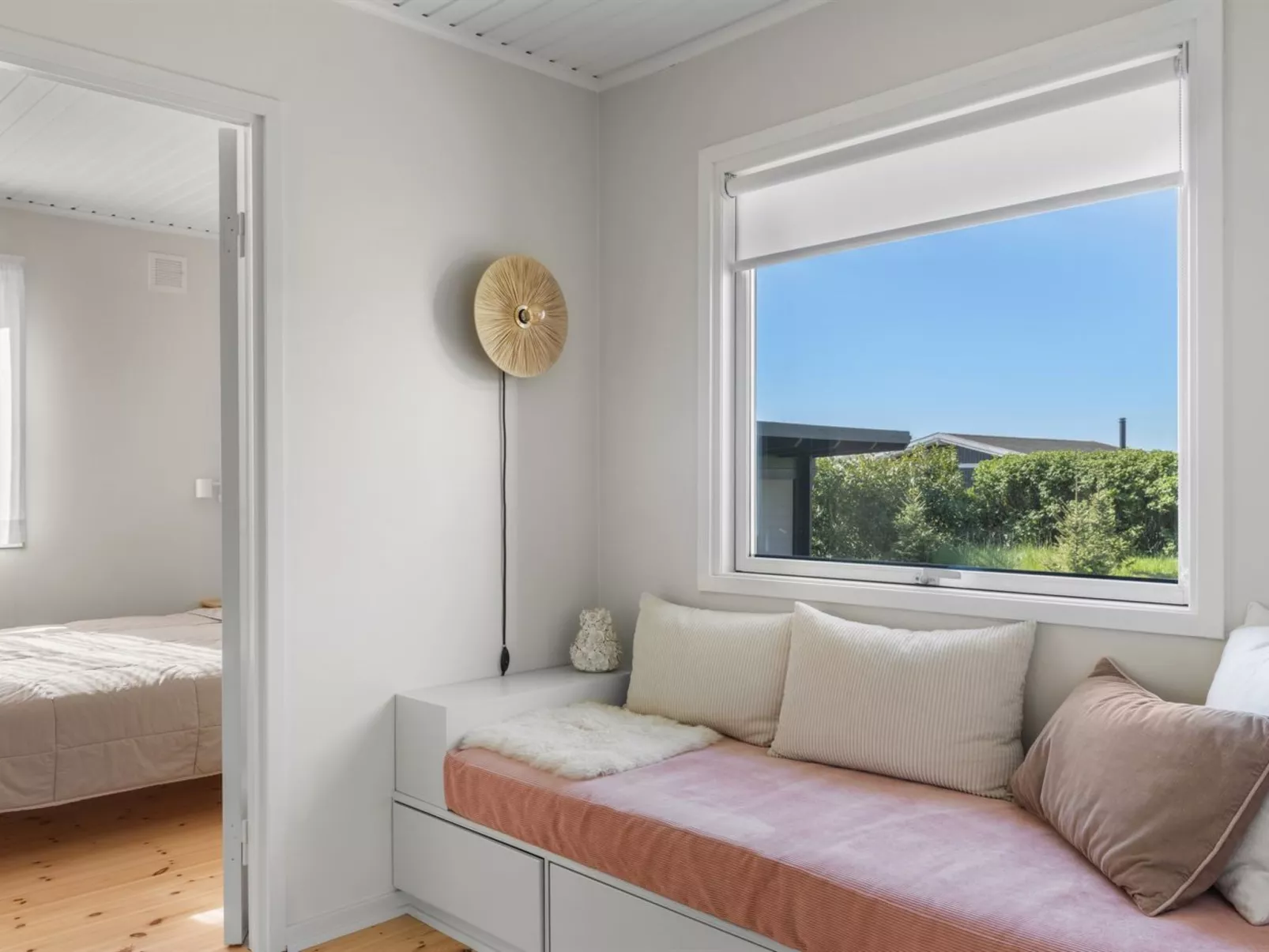 "Iven" - 140m from the sea-Drinnen