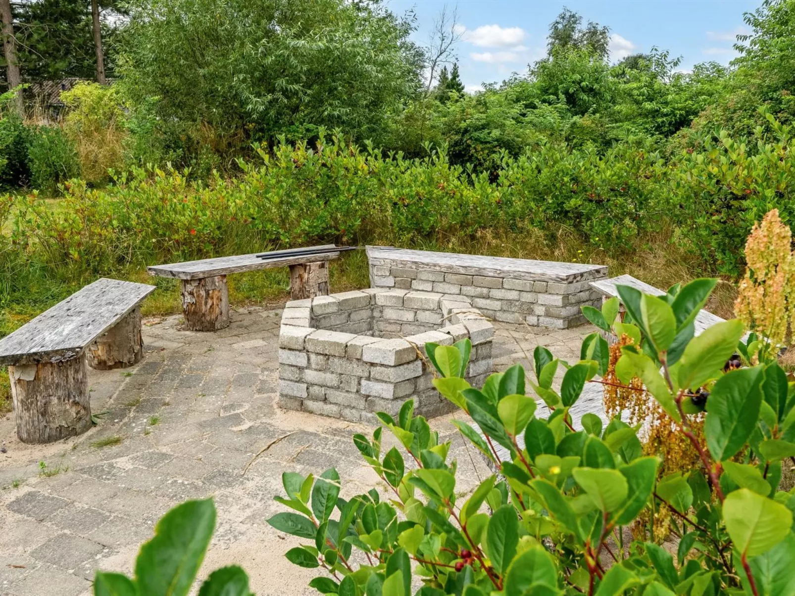 "Sunna" - 1.2km from the sea-Outside