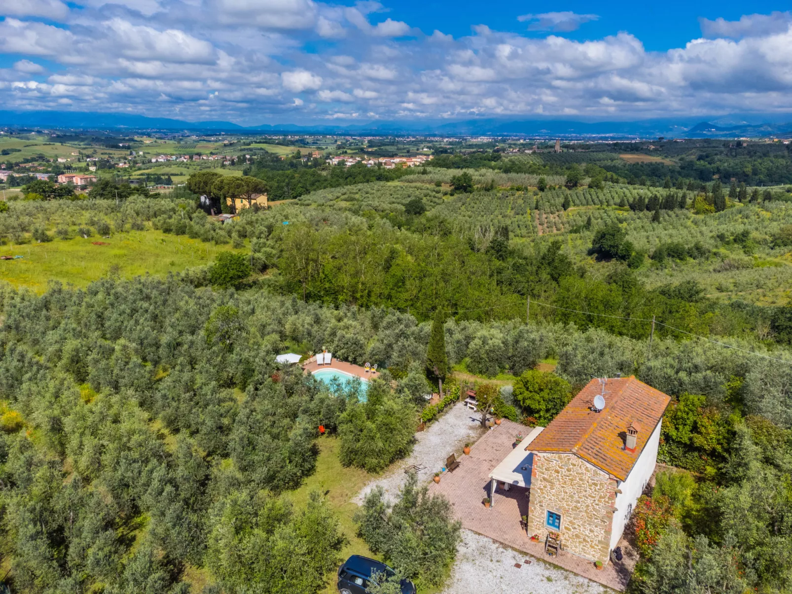 La Casina-Outside