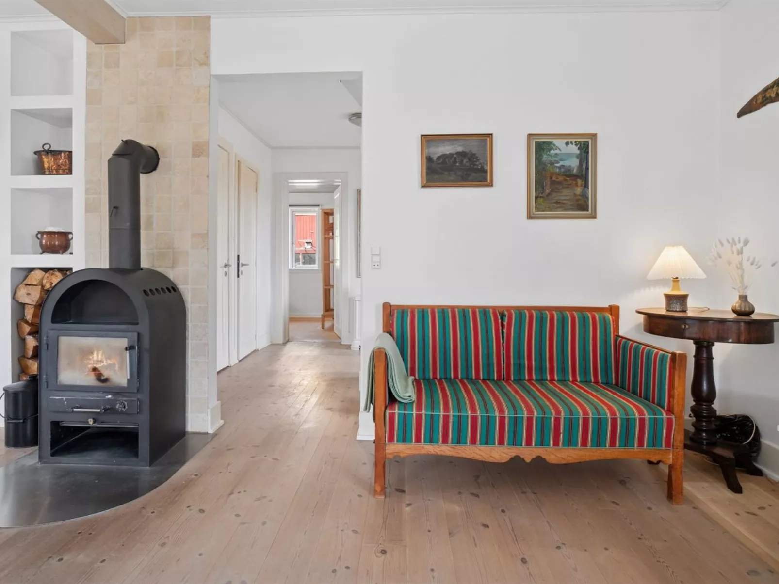 "Taja" - 170m from the sea-Drinnen