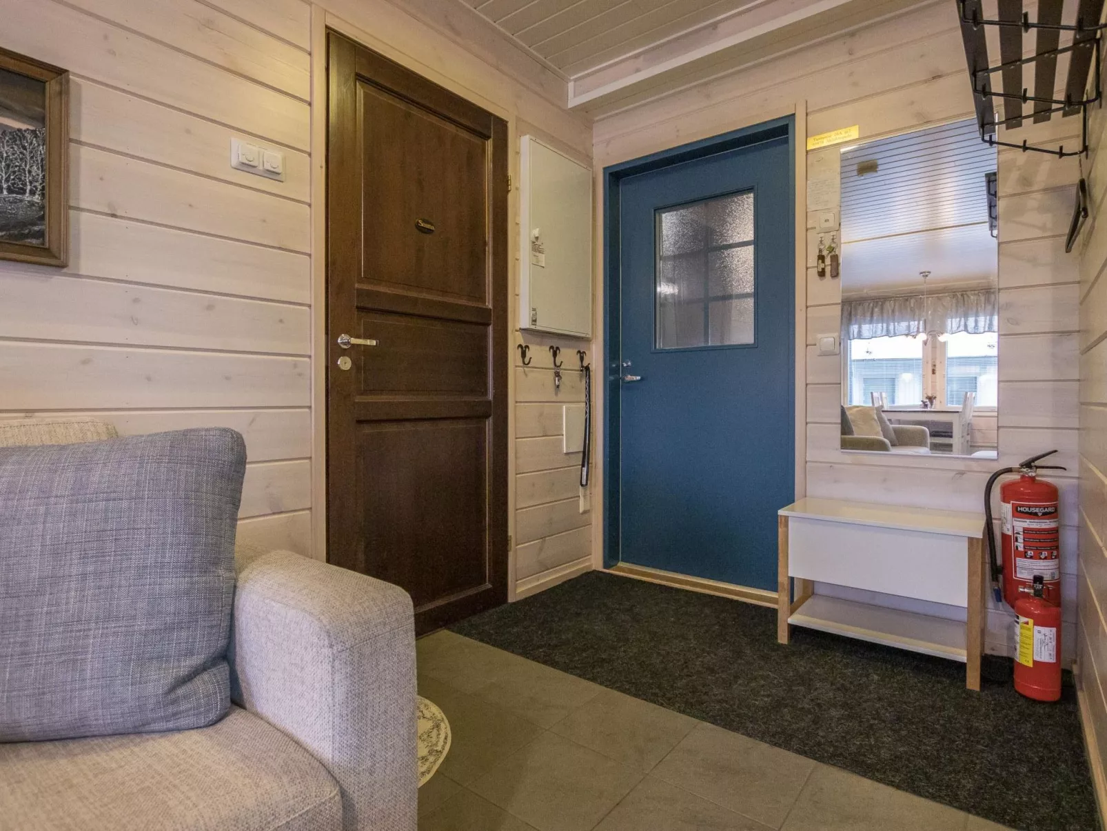 Hil-lak-ka ii as 7-Inside