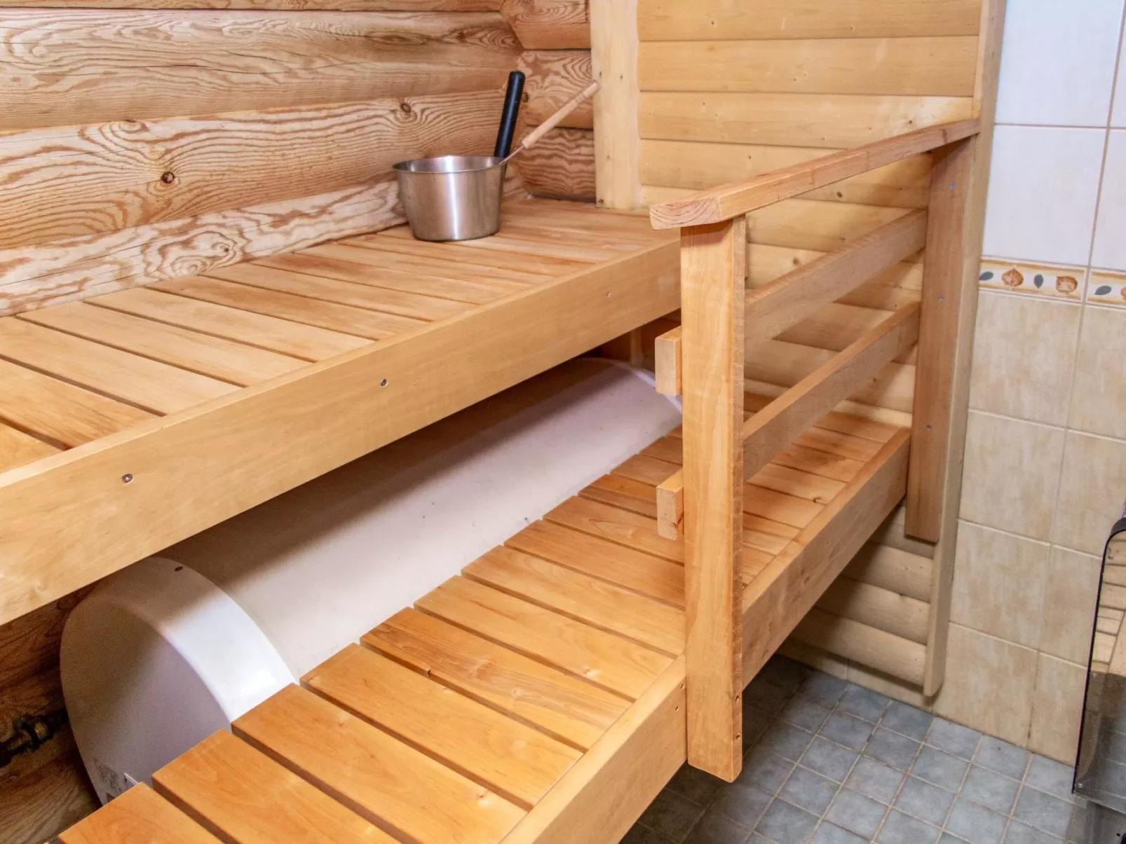 Tahkon tikka-Drinnen