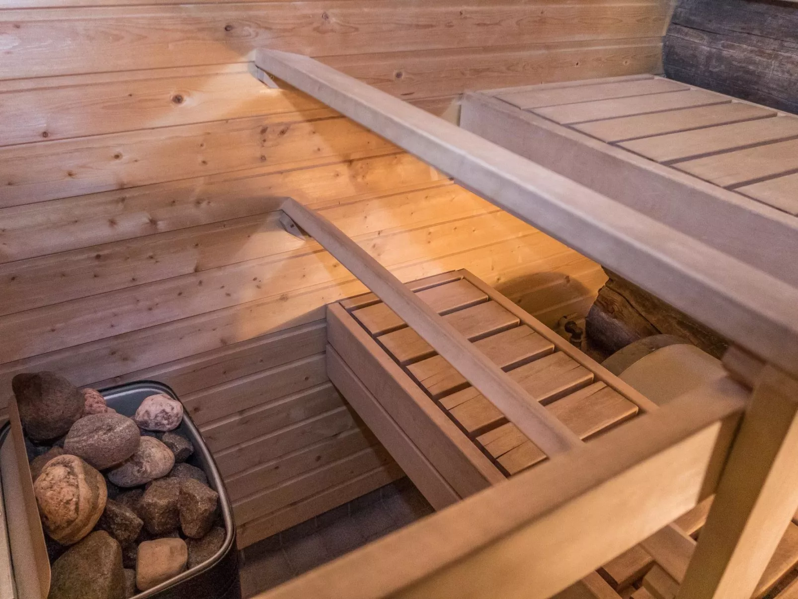 Mäentähti b-Dedans