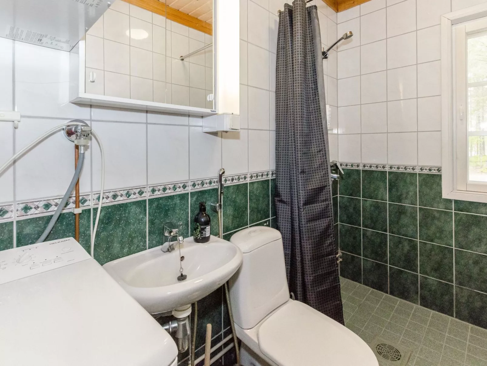 Hatun huilaus-Drinnen