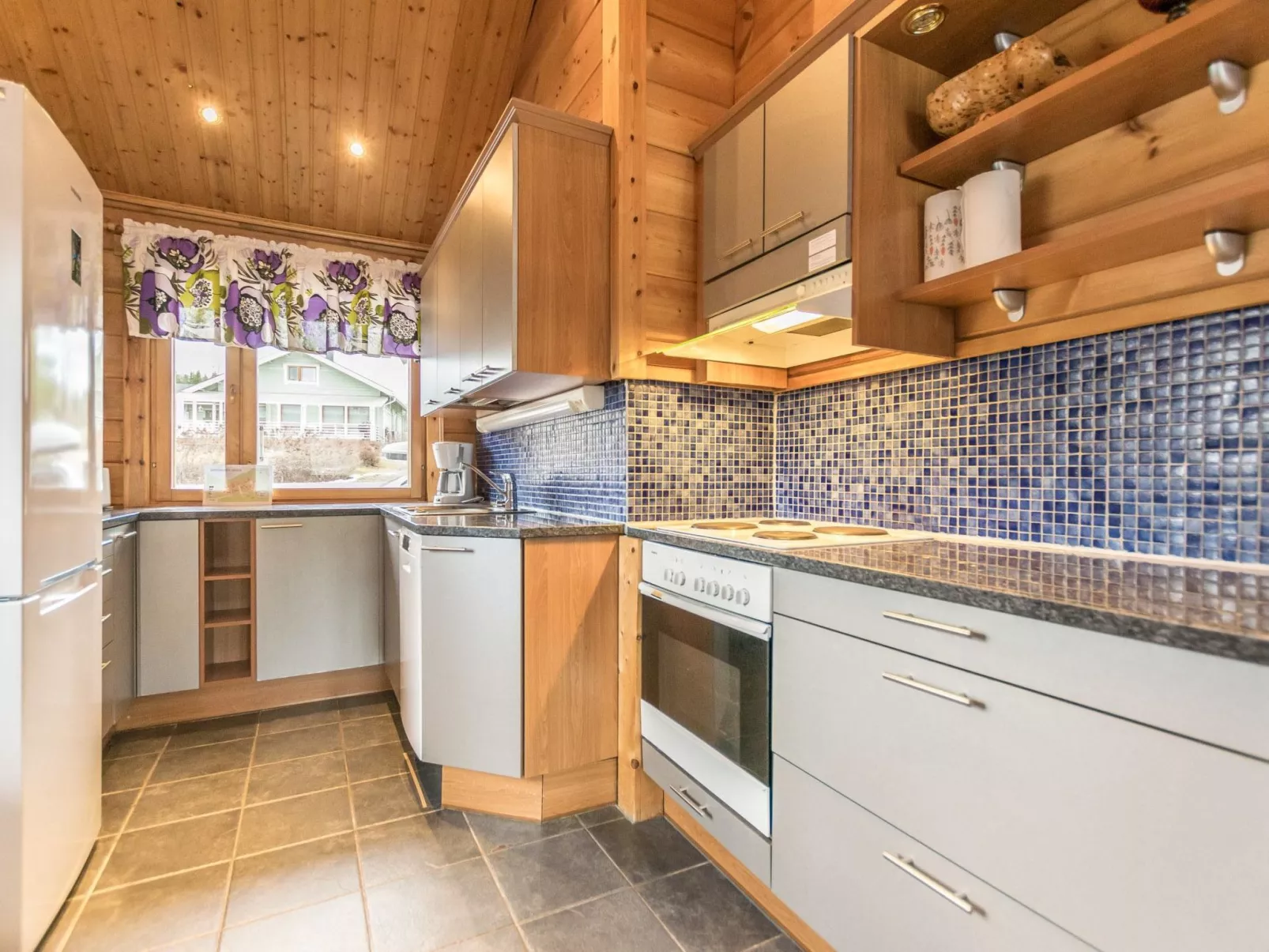 Nuppulanranta 14-Dedans