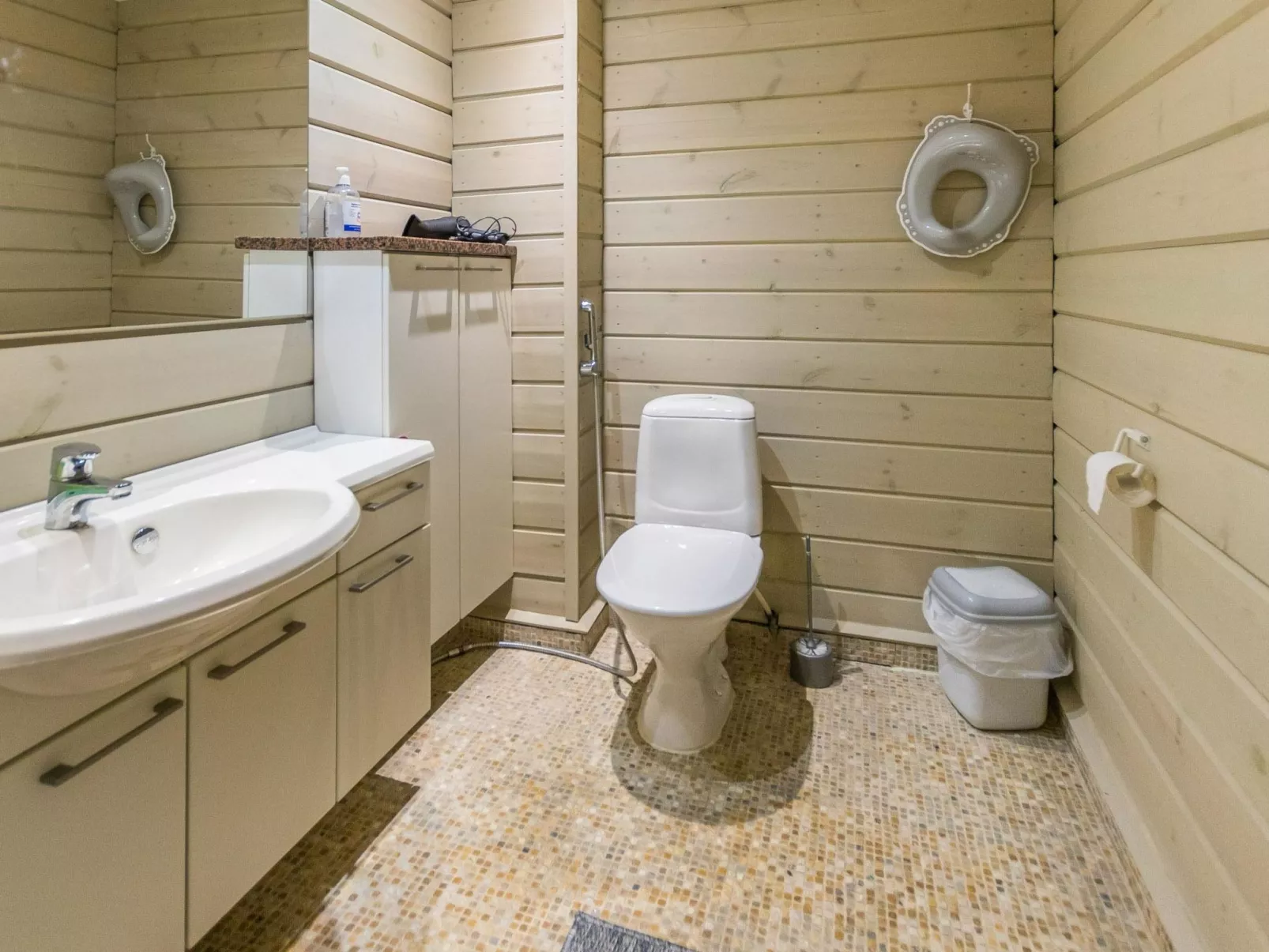 Uulanlinna a, paritalo-Dedans